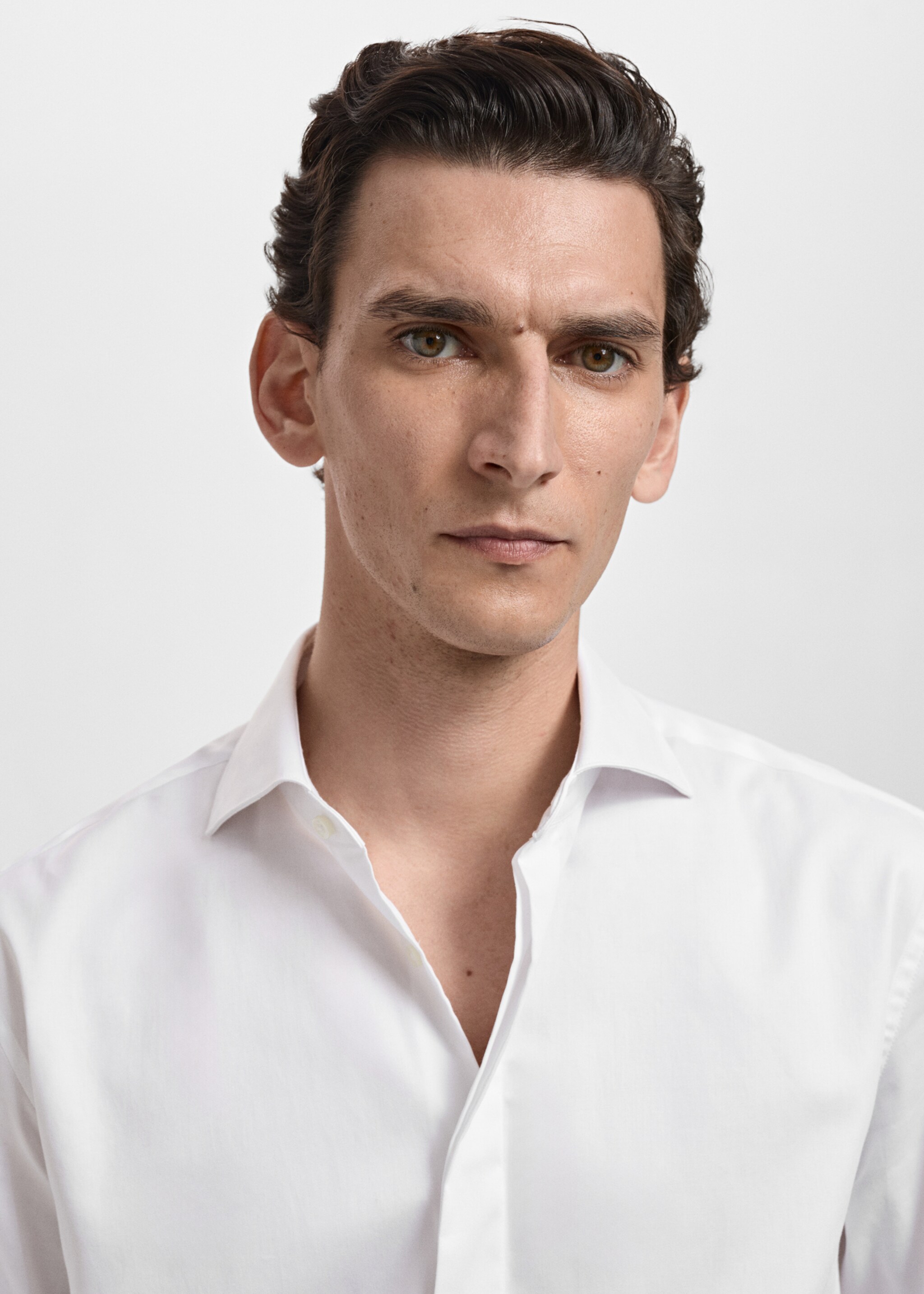 100% cotton slim-fit suit shirt - Details of the article 1