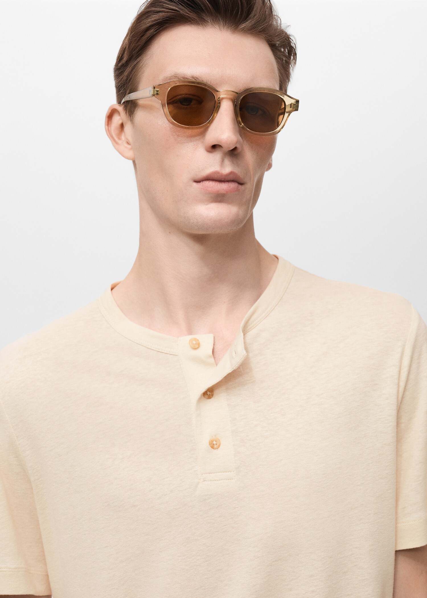 Leinen-Shirt mit Knöpfen - Detail des Artikels 1