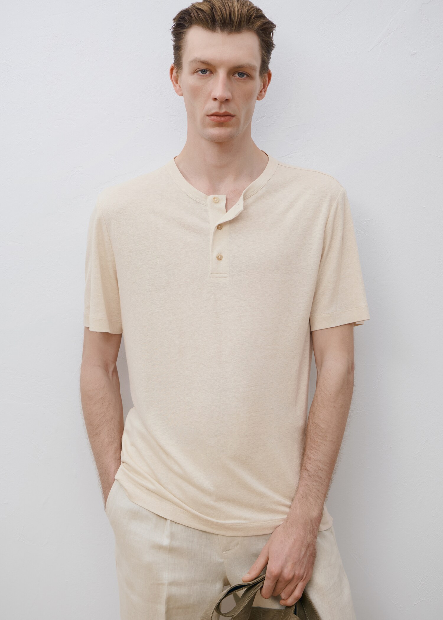 Leinen-Shirt mit Knöpfen - Detail des Artikels 5