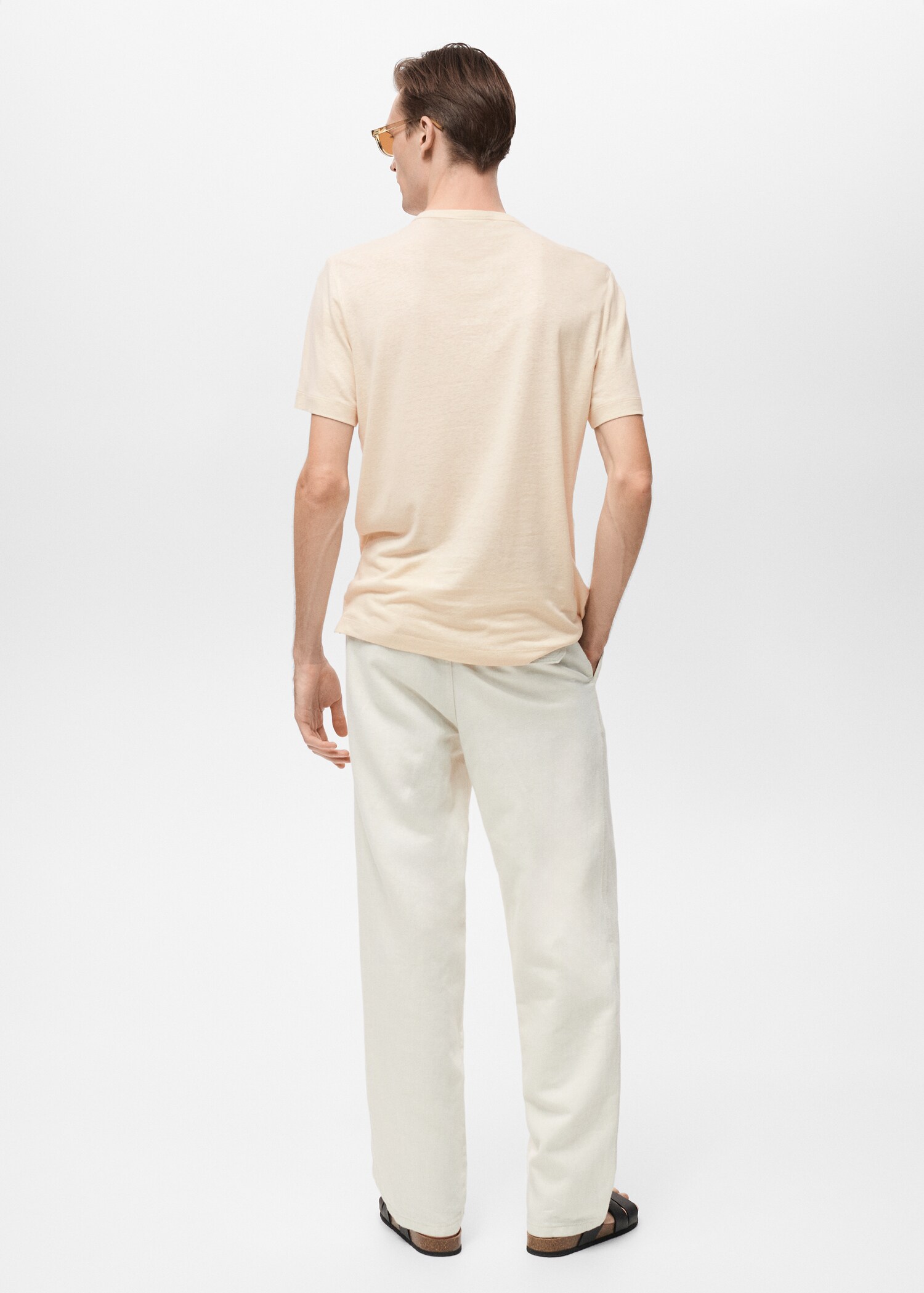 Leinen-Shirt mit Knöpfen - Rückseite des Artikels