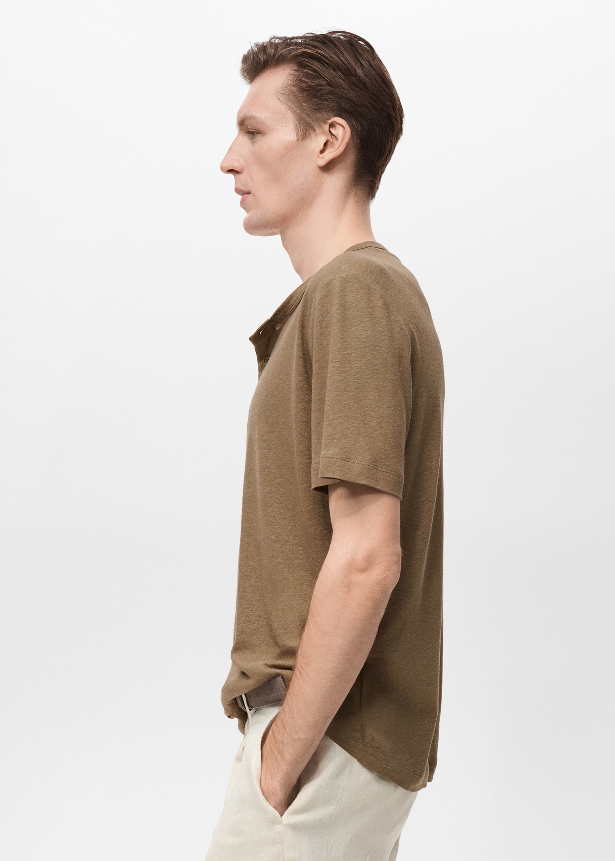 Button linen blend T-shirt - Details of the article 2