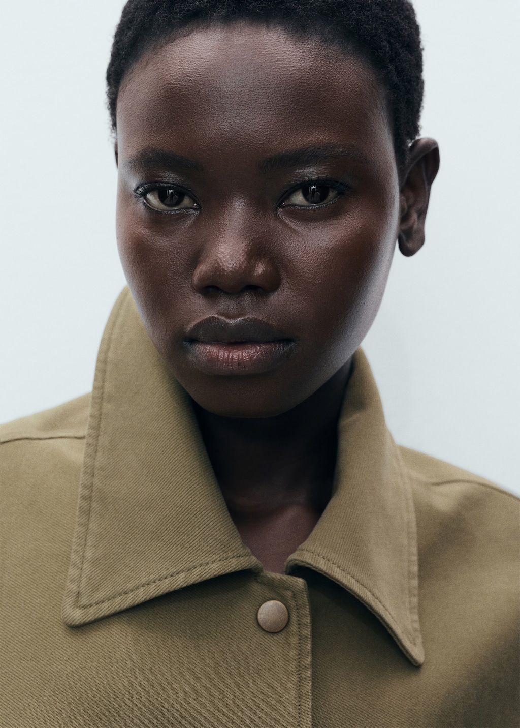 Cotton overshirt with lace detail