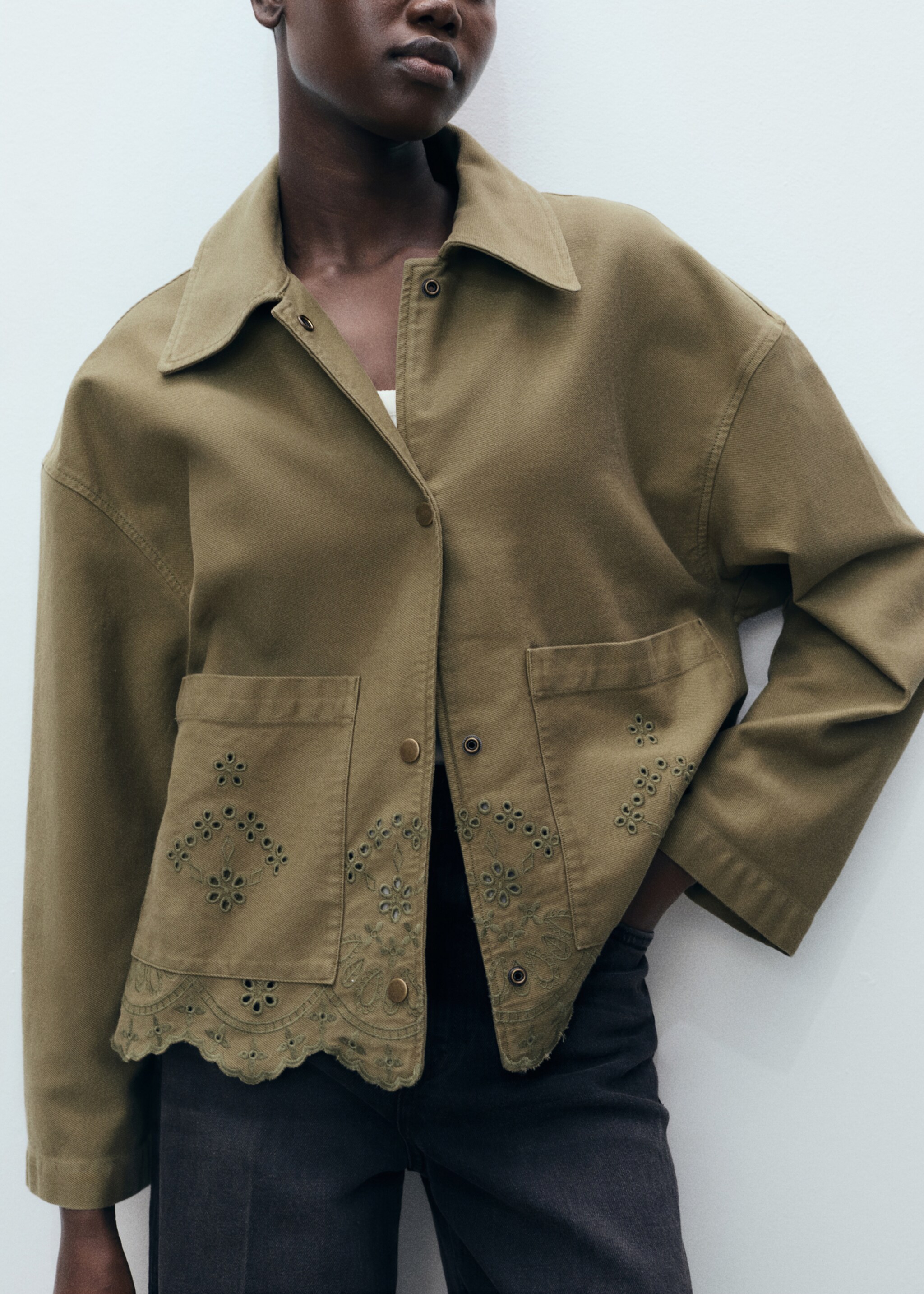 Cotton overshirt with openwork details - Details of the article 6