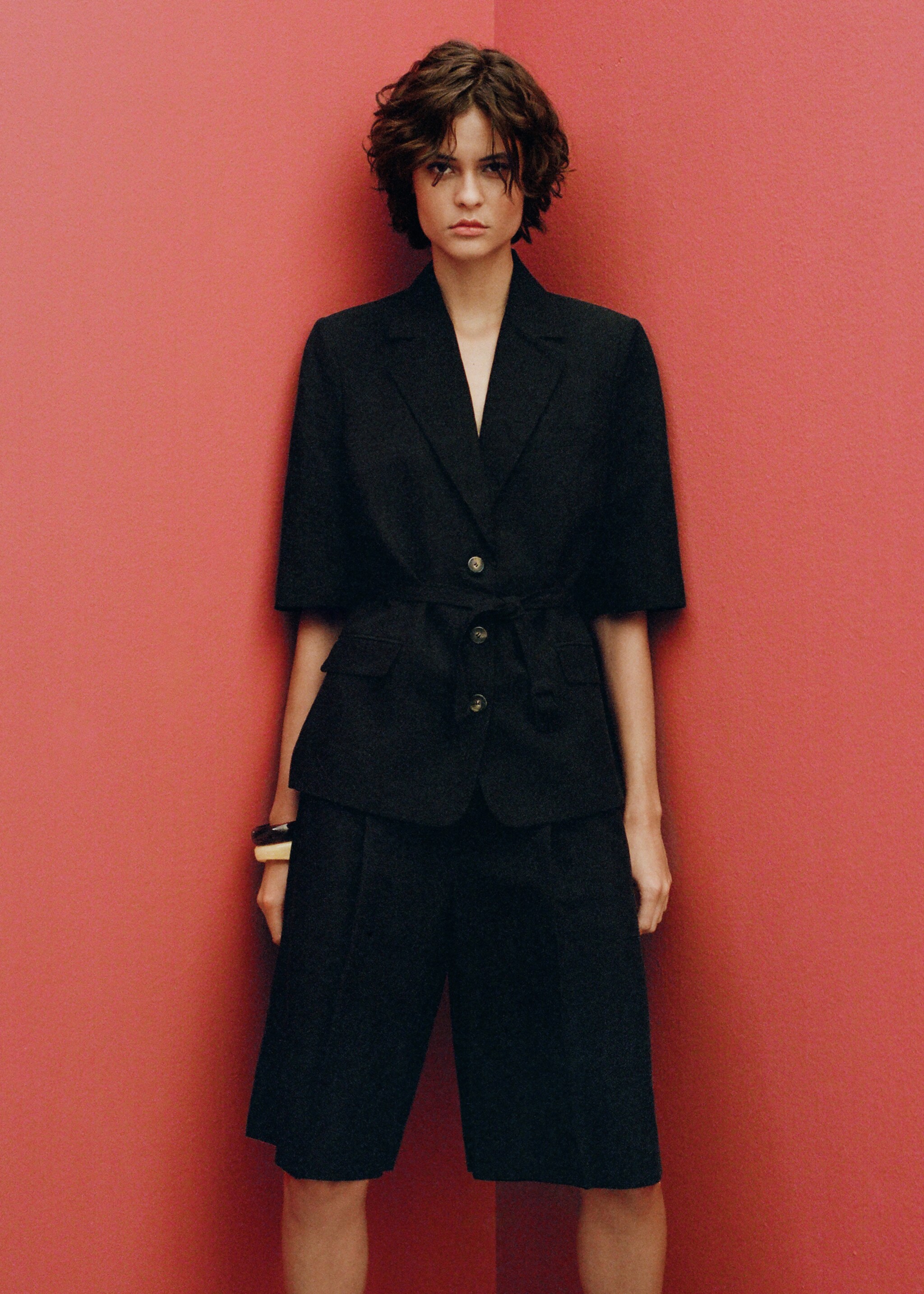Linen-blend suit bermuda shorts - Reverse of the article