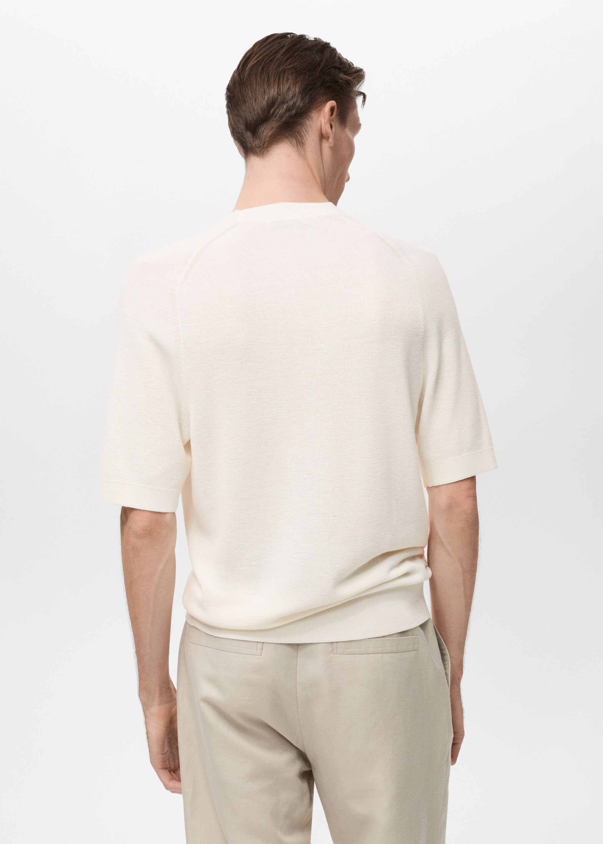 Fine-knit T-shirt - Reverse of the article