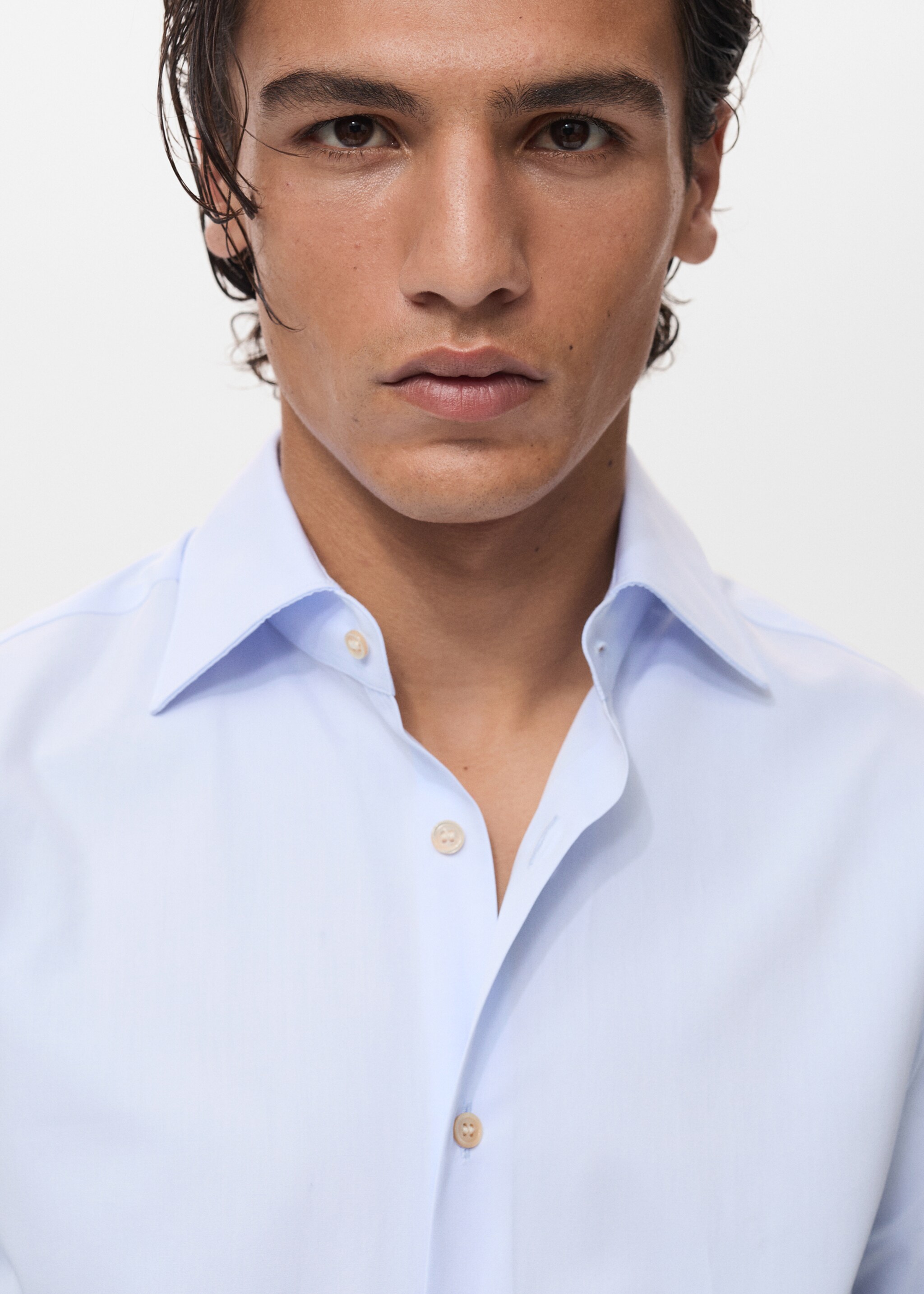 100% cotton slim fit shirt - Details of the article 1