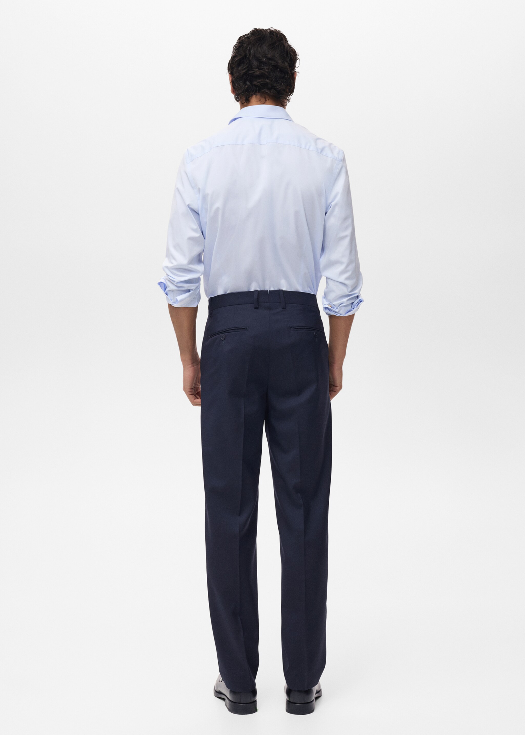 100% cotton slim fit shirt - Reverse of the article