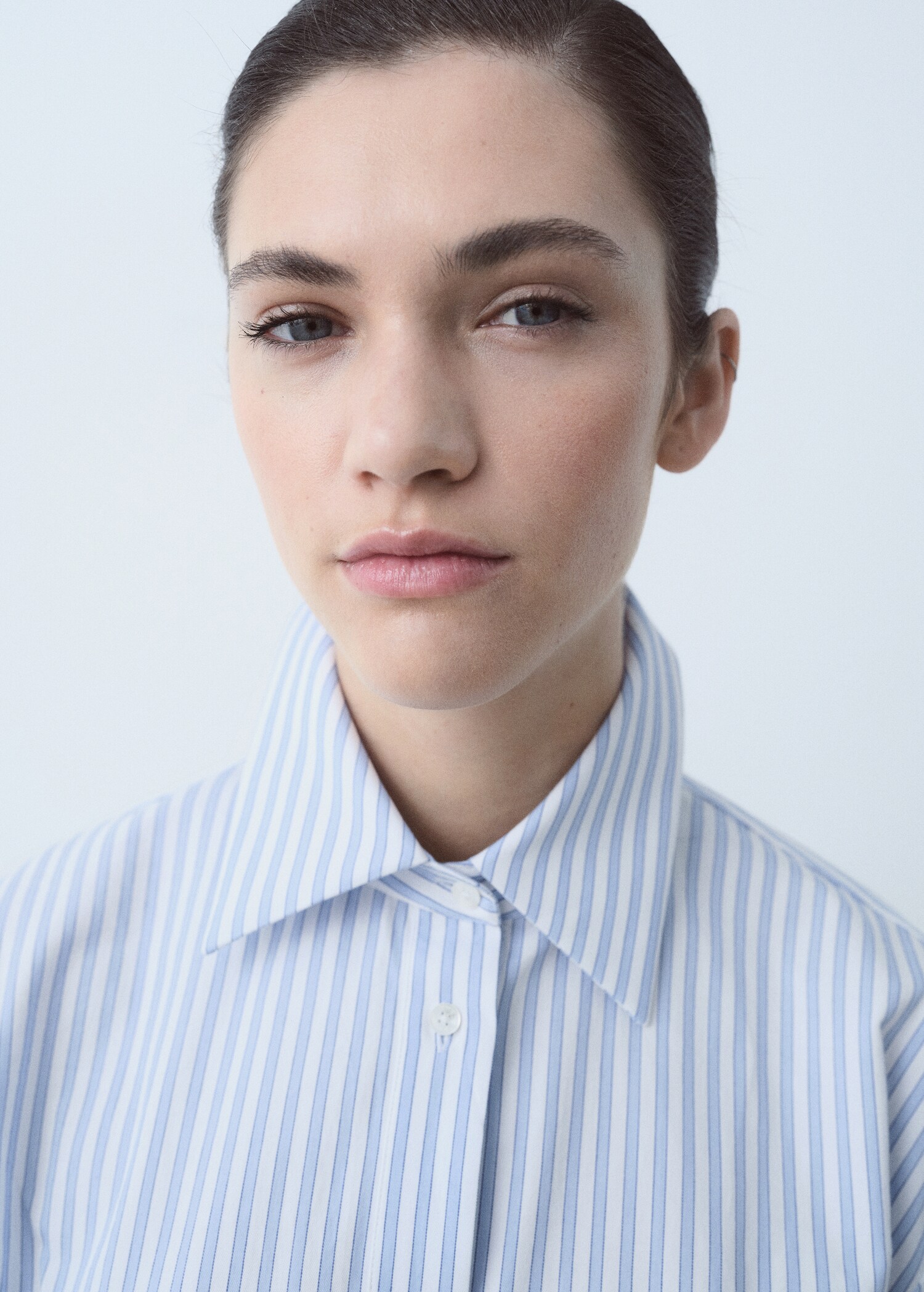 Striped poplin shirt with embroidered message - Details of the article 1
