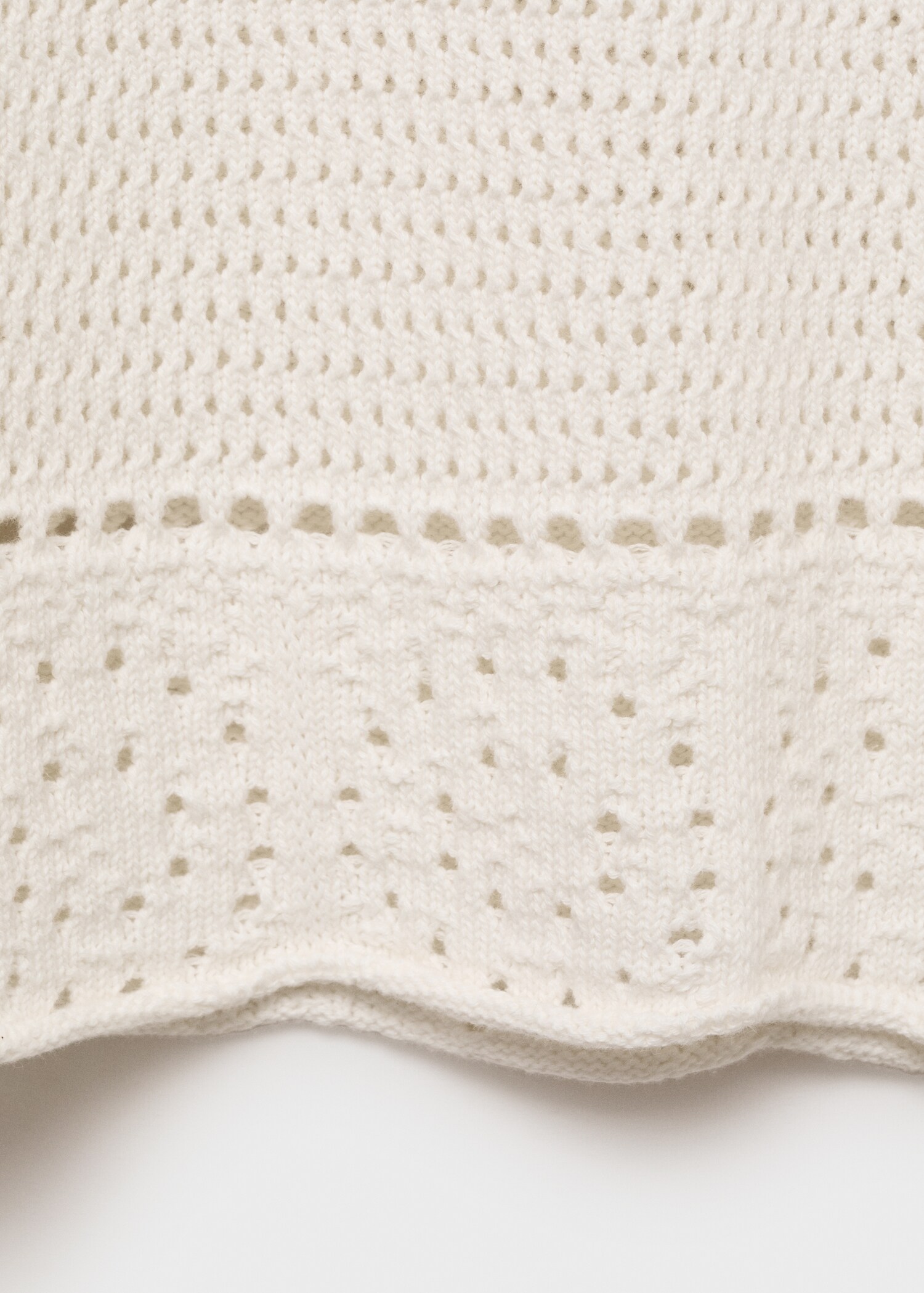 Vestido punto calado - Details of the article 0
