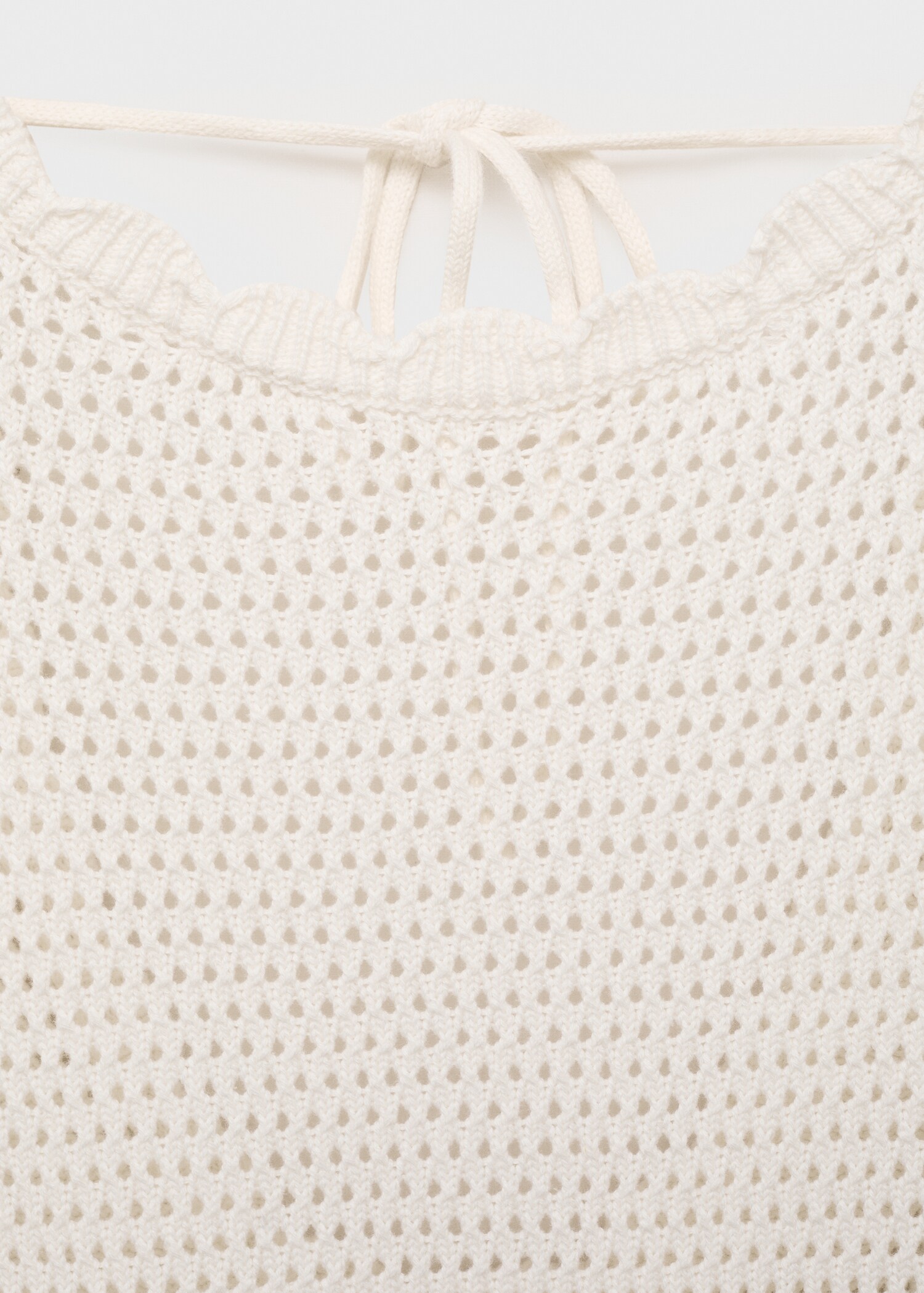 Vestido punto calado - Details of the article 8