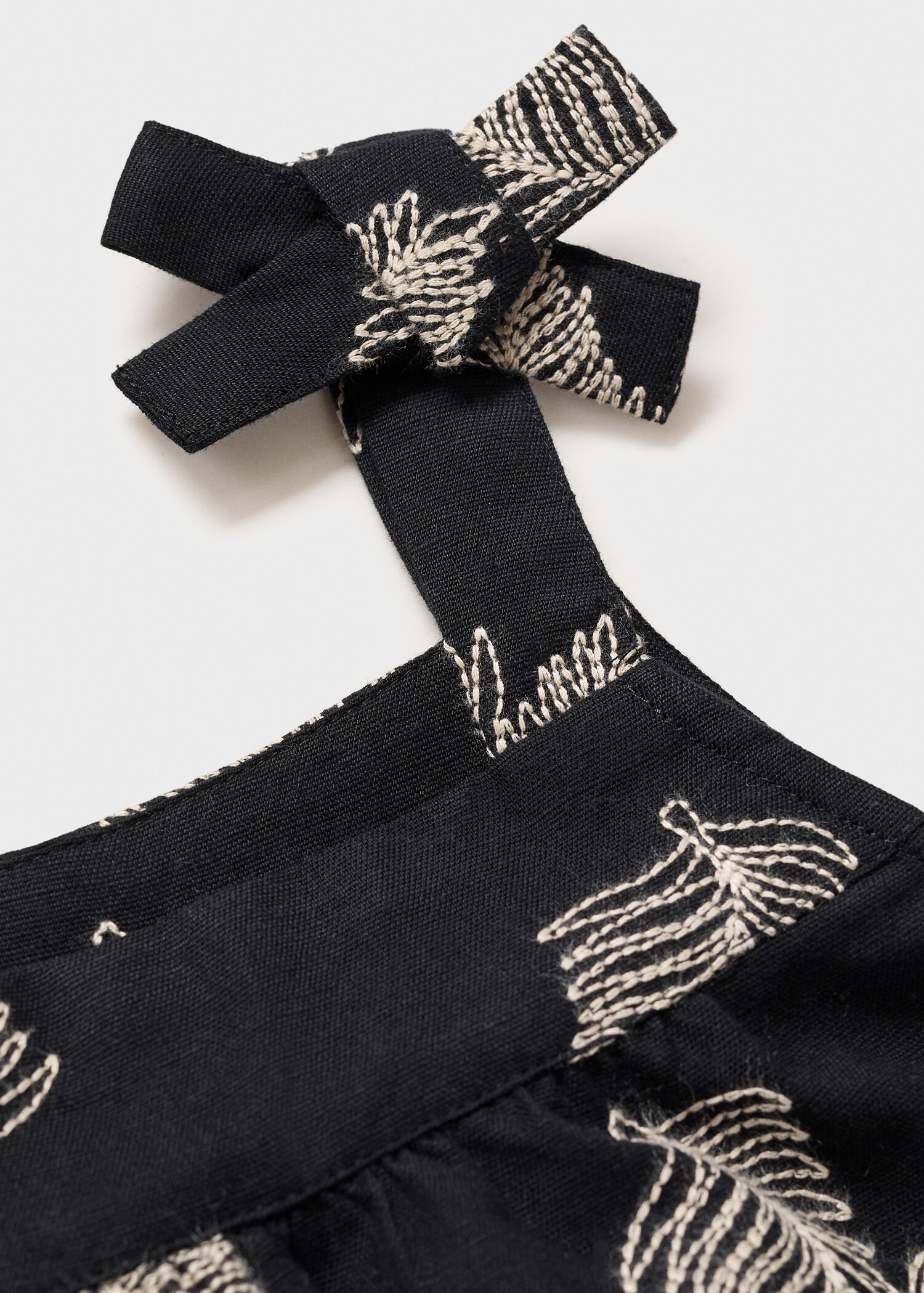 Blusa detalles bordados - Detalle del artículo 8