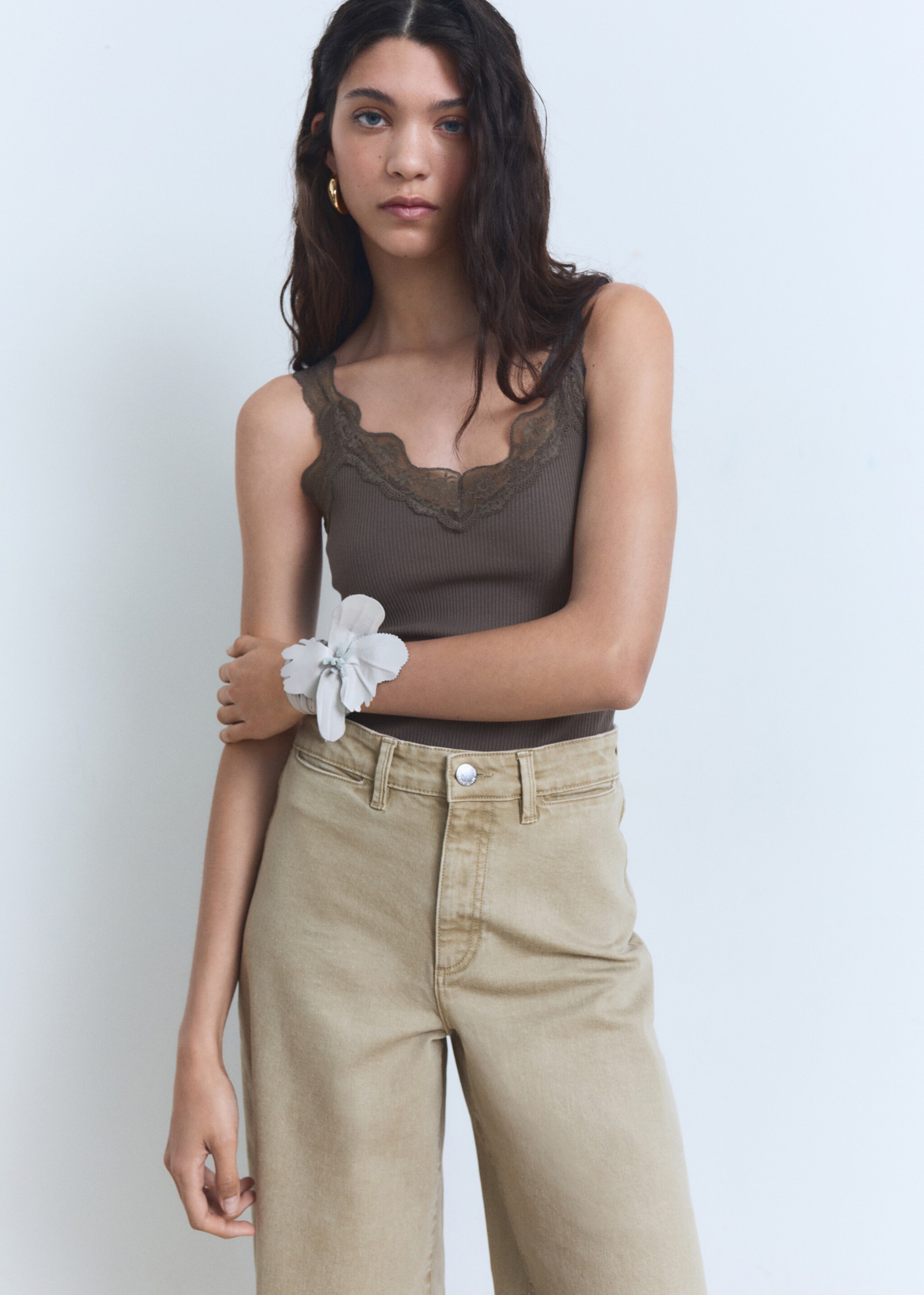 Wide-leg high-waist full-length jeans - Details of the article 1