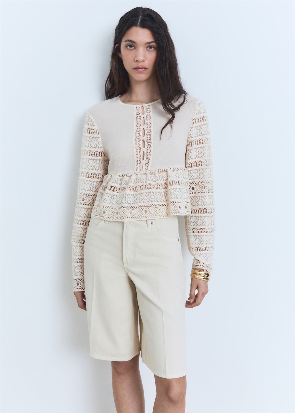 Embroidered cotton blouse with lace details