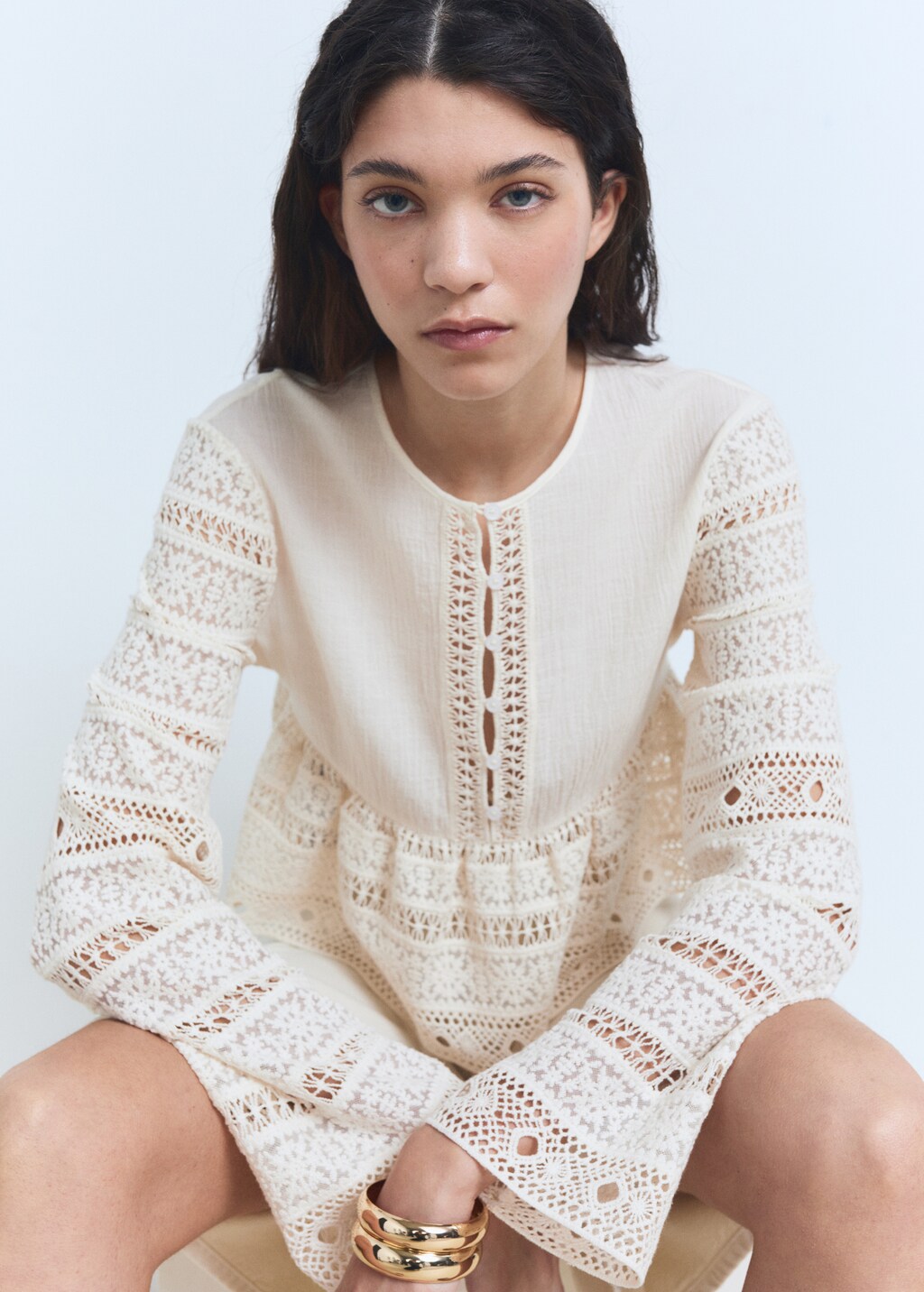 Embroidered cotton blouse with lace details