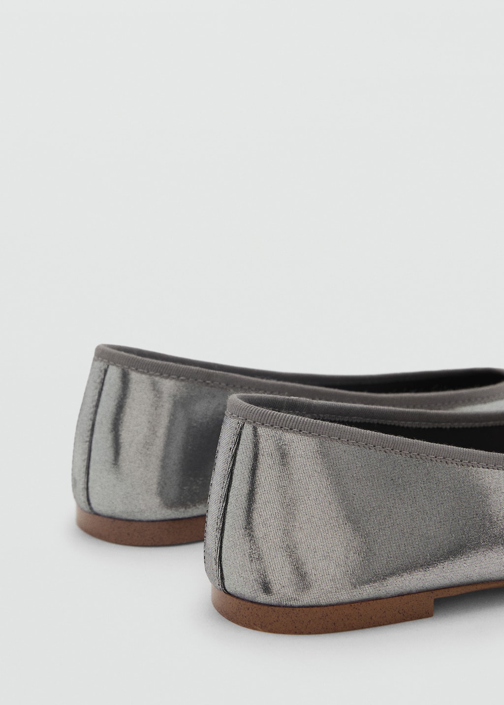 Metallic ballet flats - image 4
