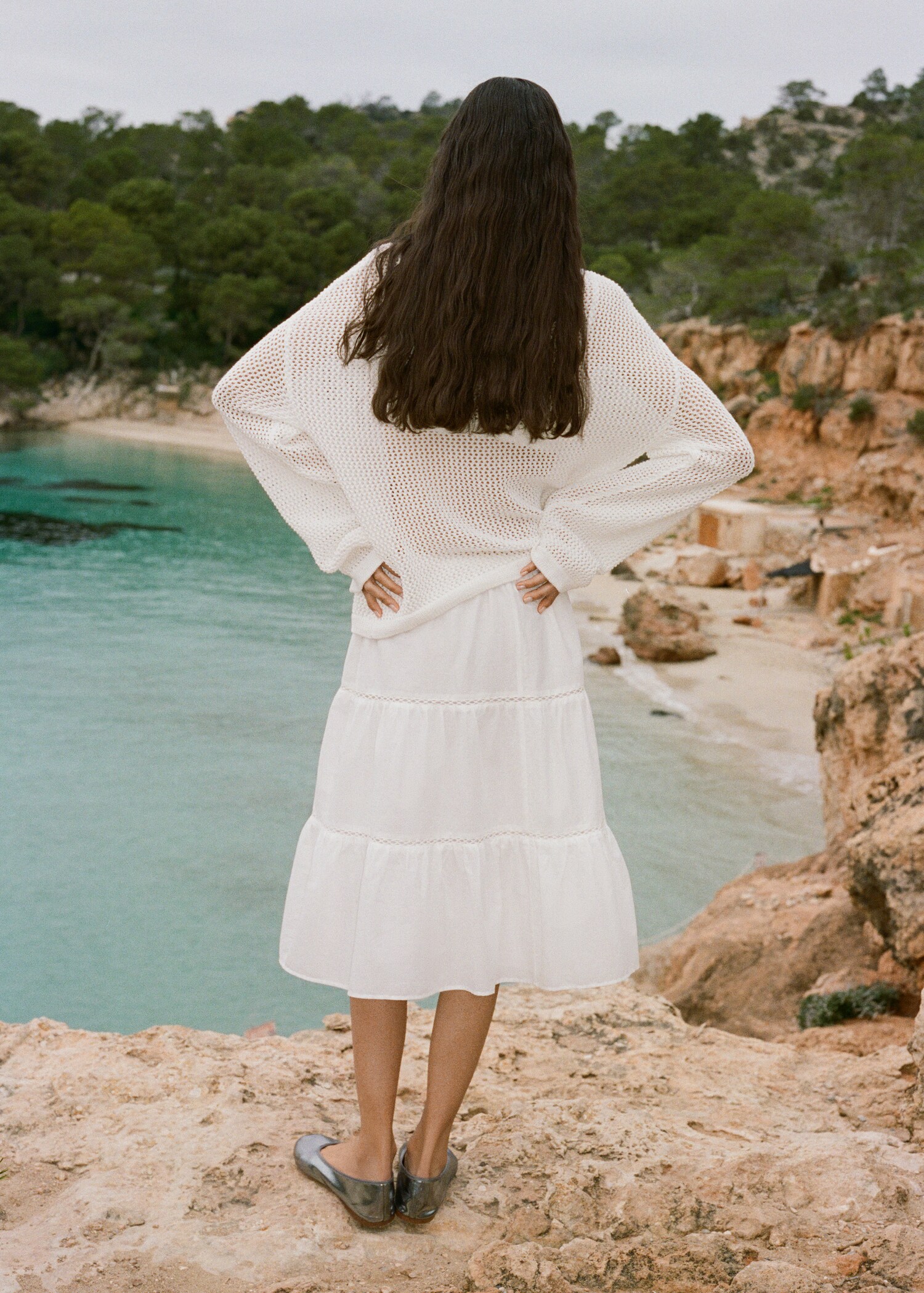 Openwork knitted sweater with flower detail - Women | MANGO USA