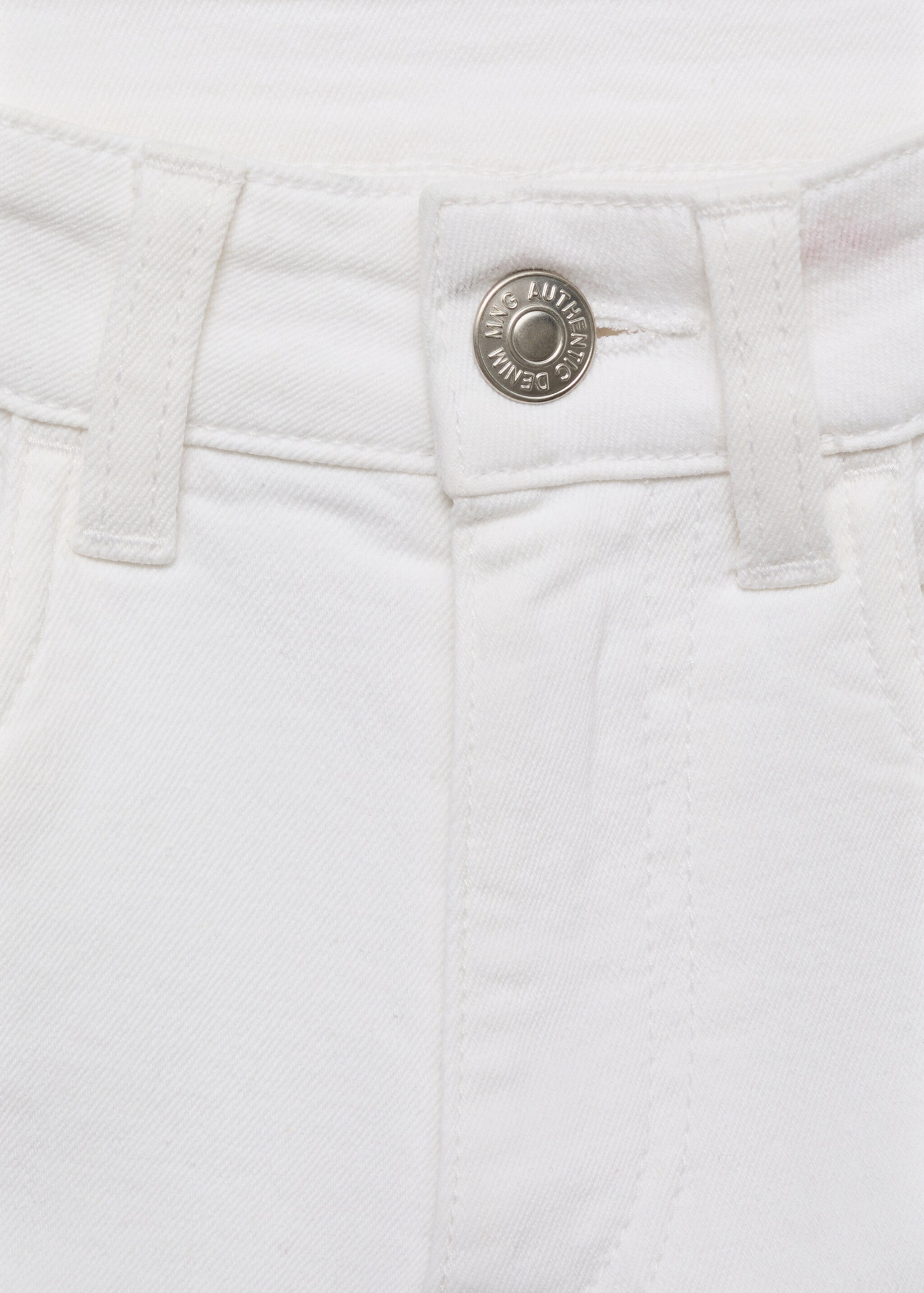 Shorts with embroidered detail - Details of the article 8