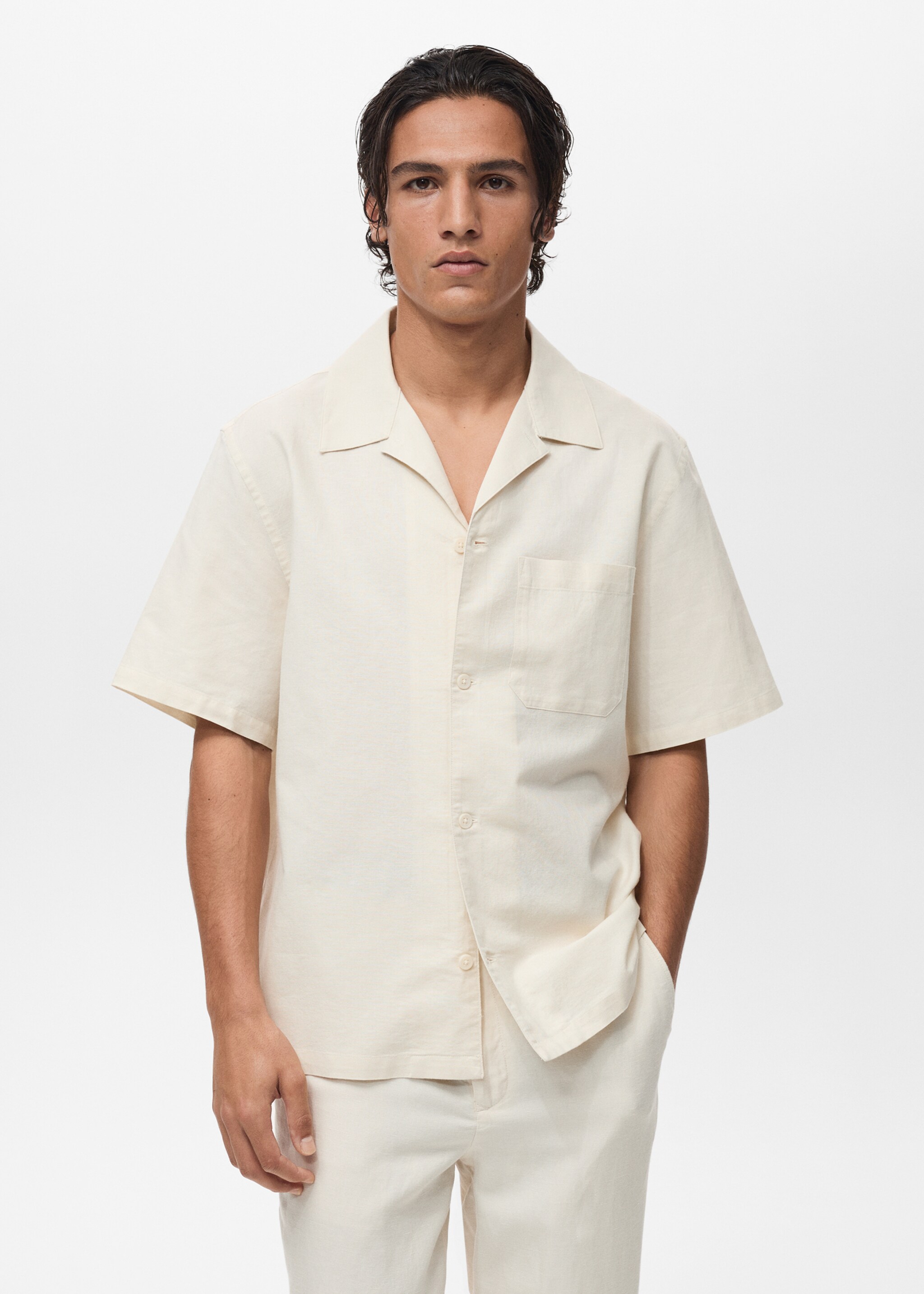 Linen shirt with bowling collar and pocket - Medium plane