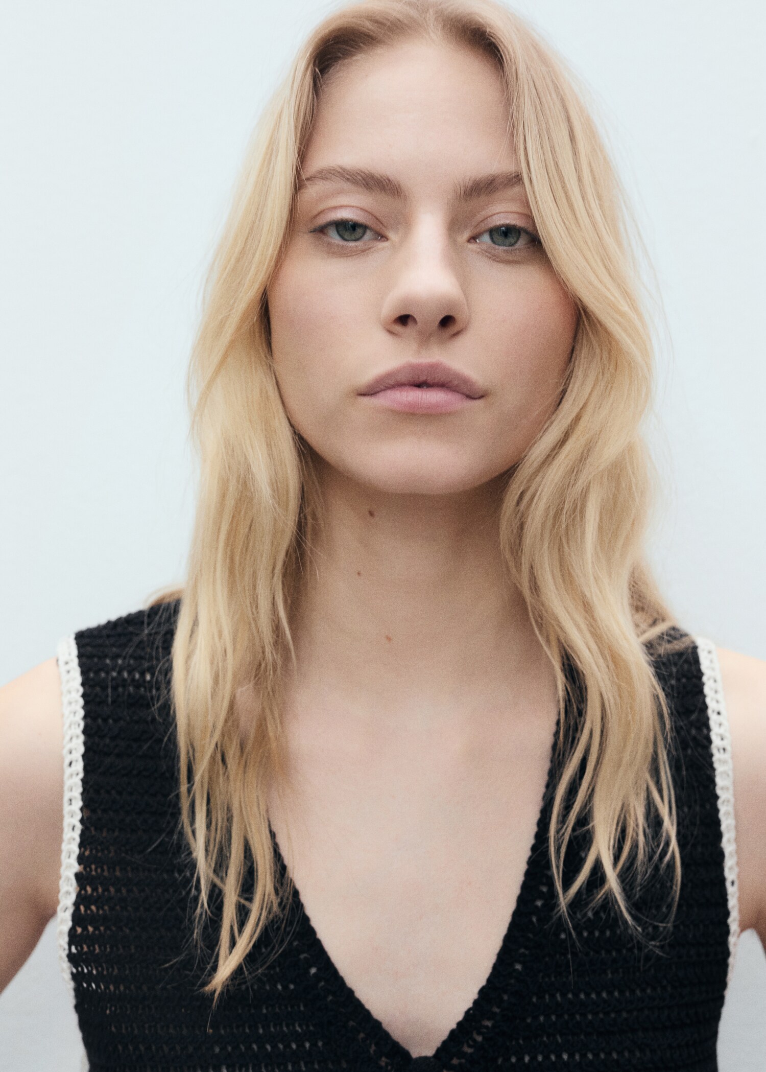 Circular-print crochet vest - Details of the article 1