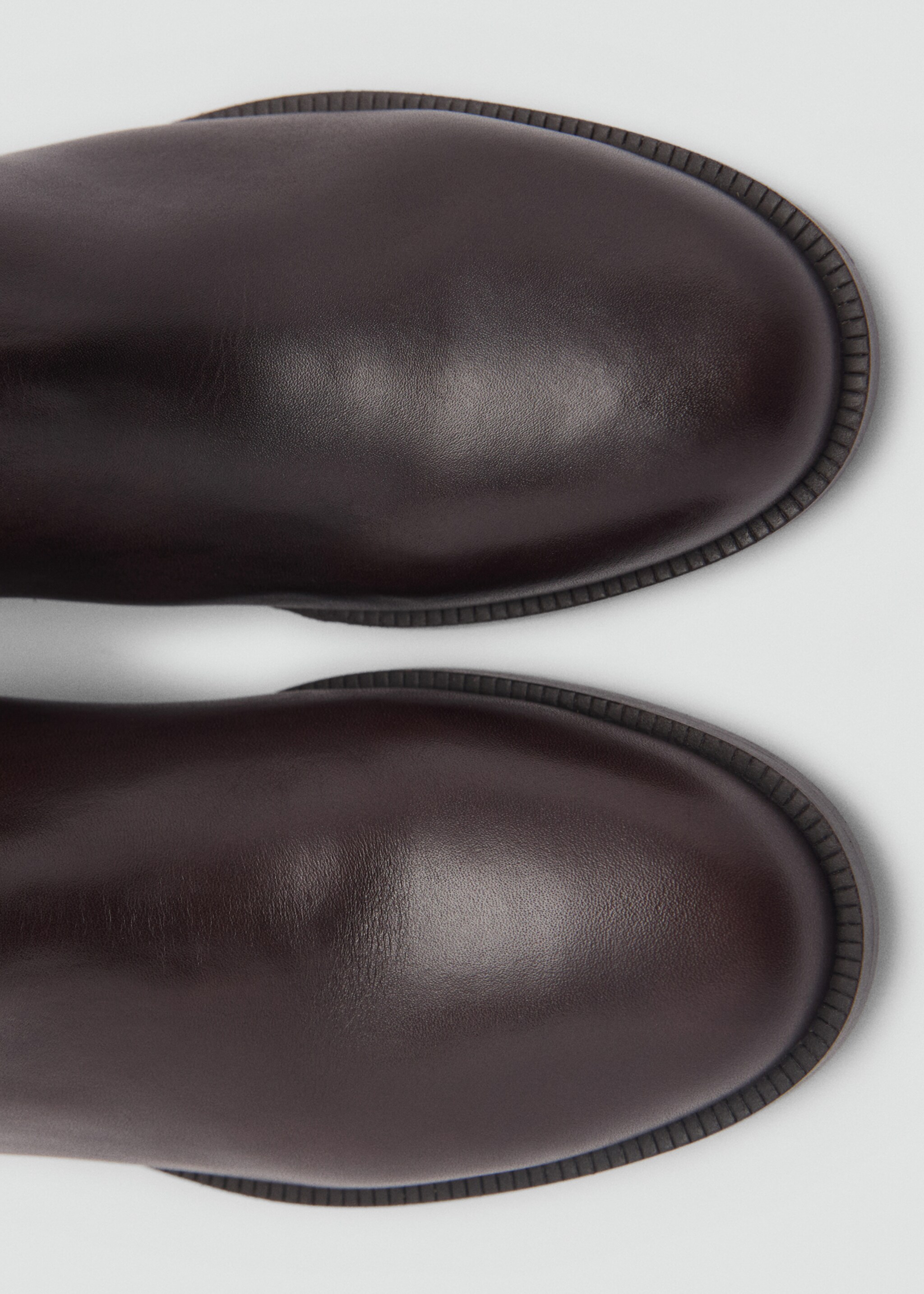 Knee-high leather boots - Details of the article 2