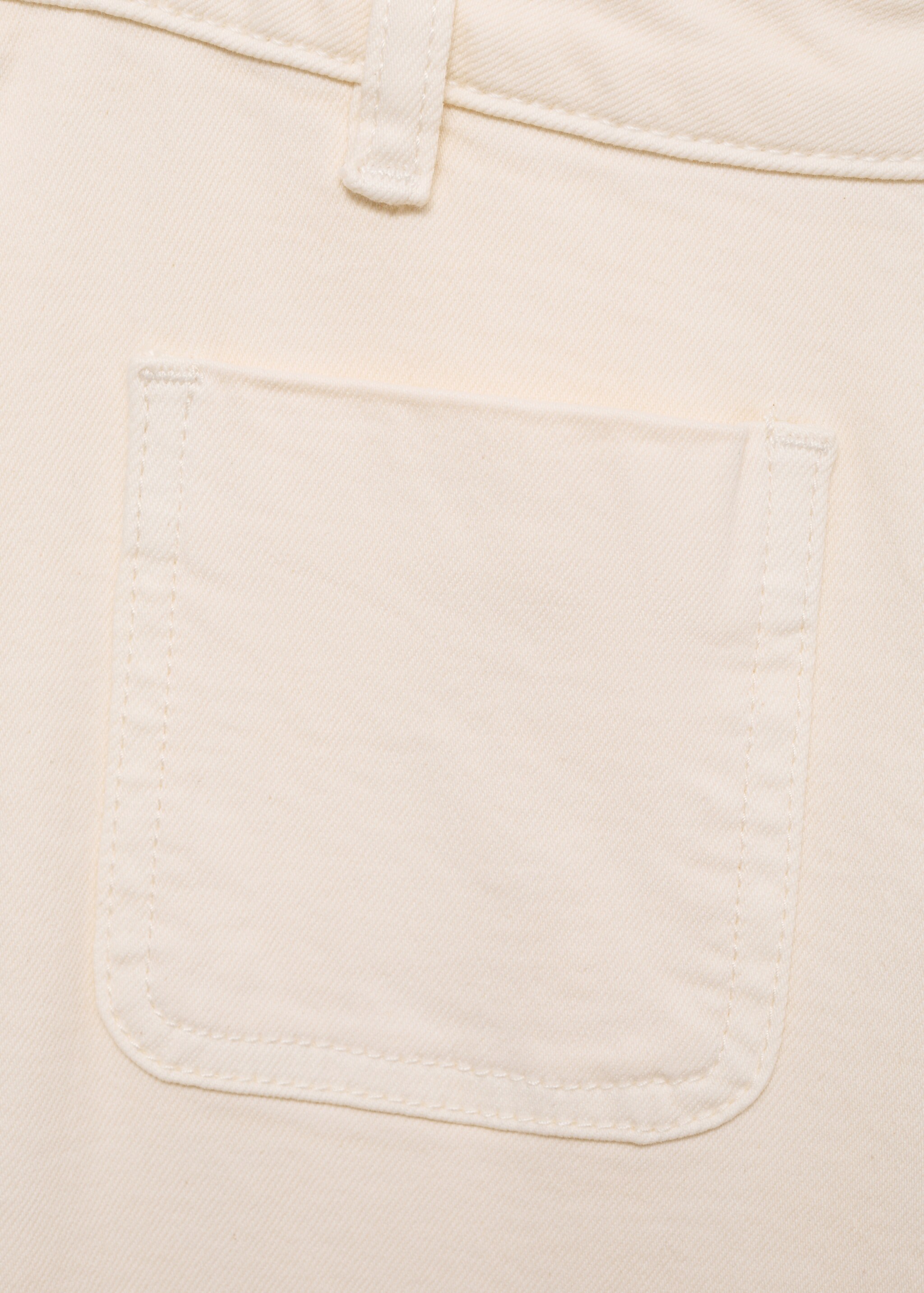 Flared jeans with pocket - Details of the article 0