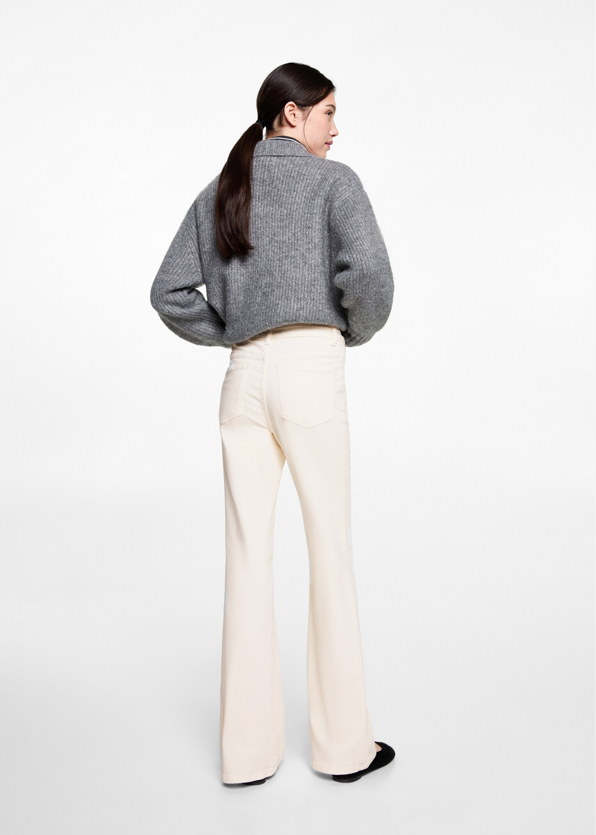 Flared jeans with pocket - Reverse of the article