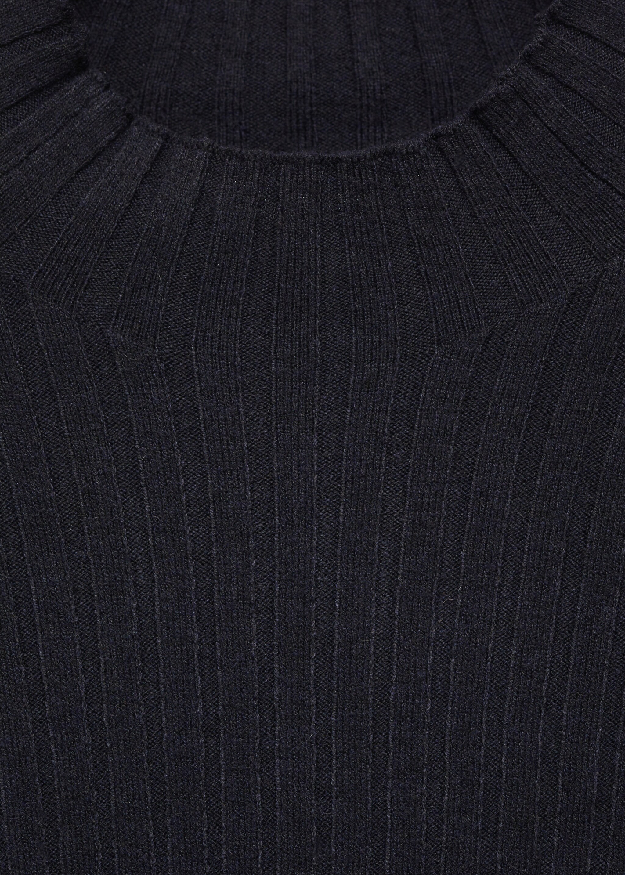Flared knit dress with perkins collar - Details of the article 8