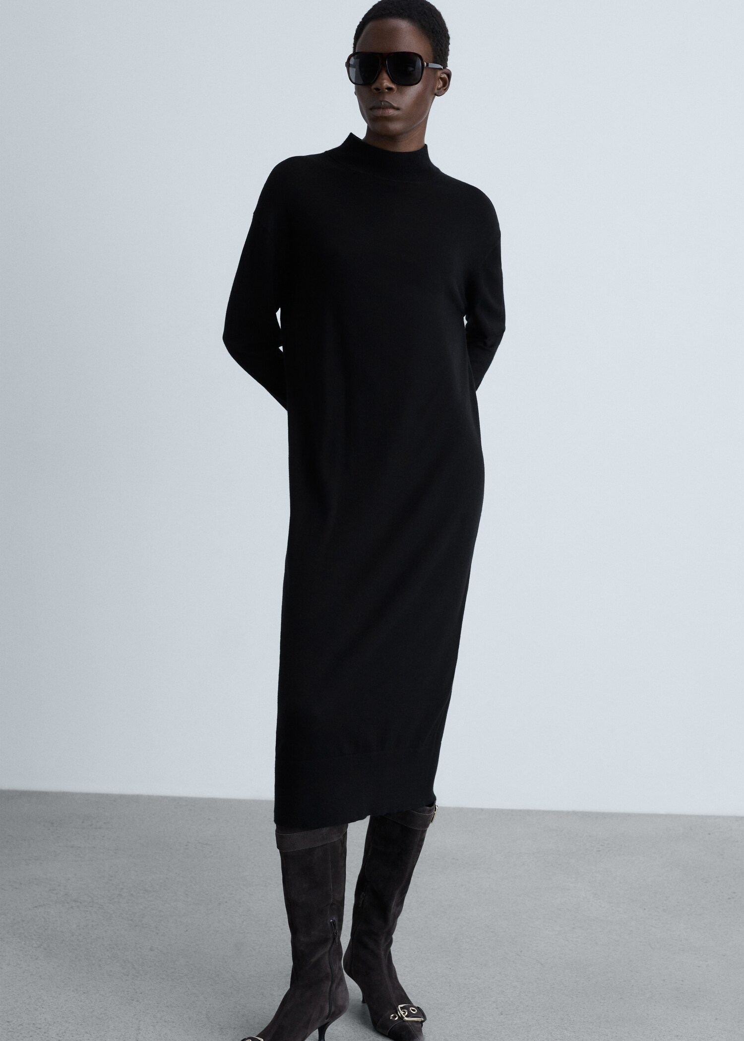 Robe maille col montant - Plan moyen