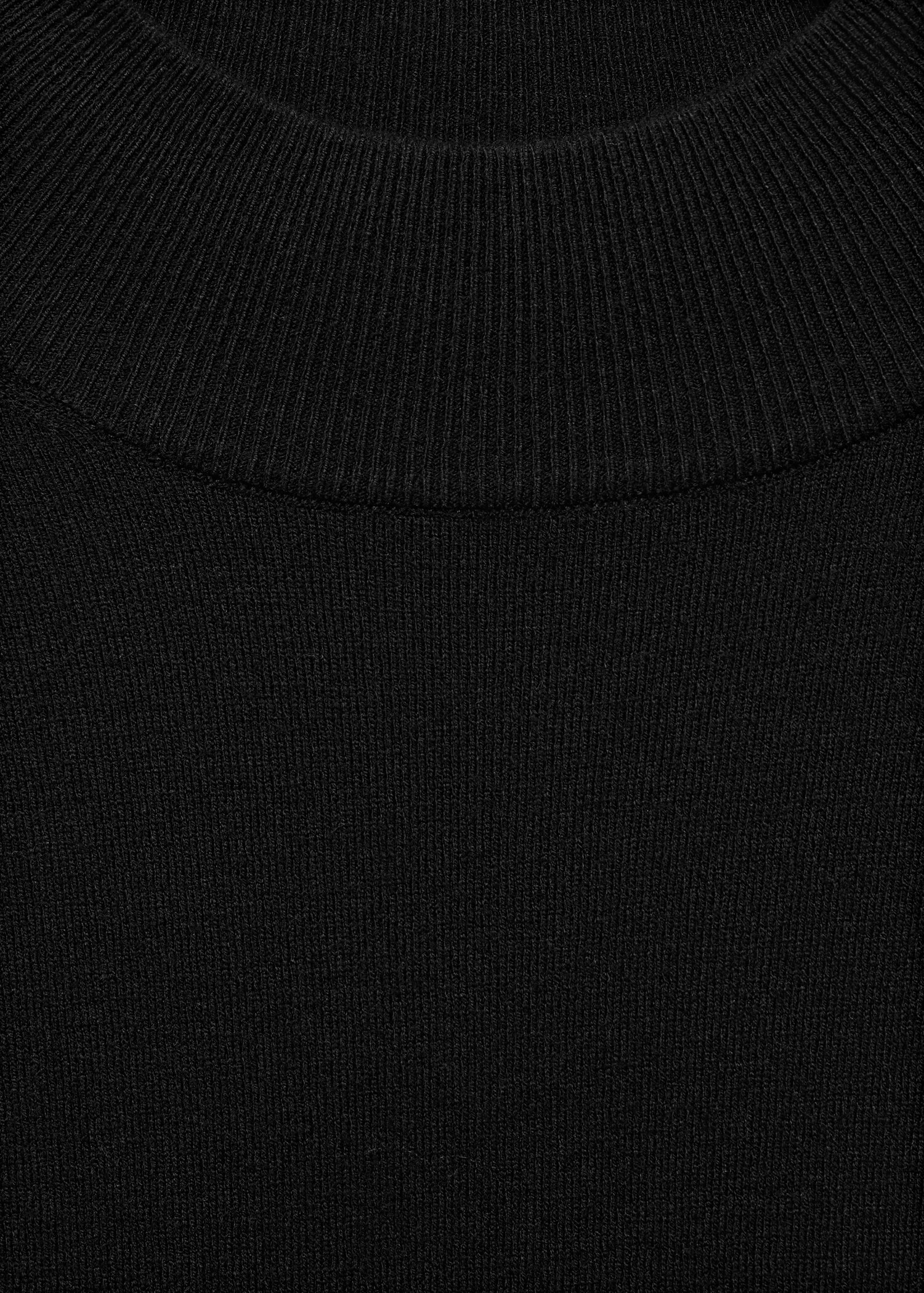 Robe maille col montant - Détail de l'article 8