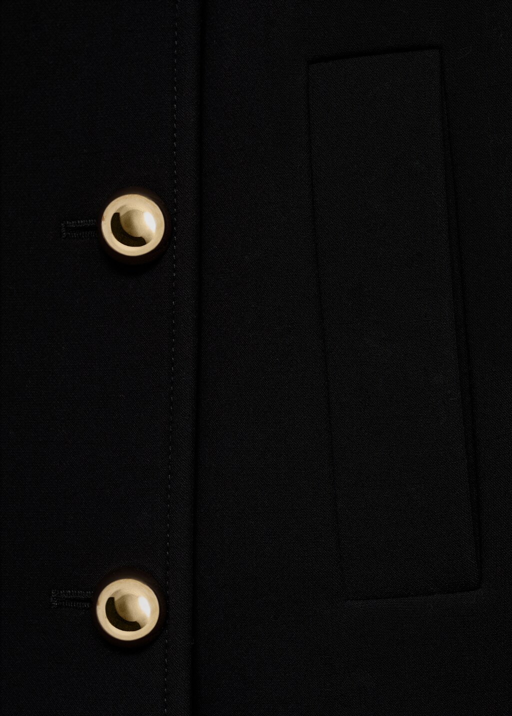 Double-breasted jacket with lapels