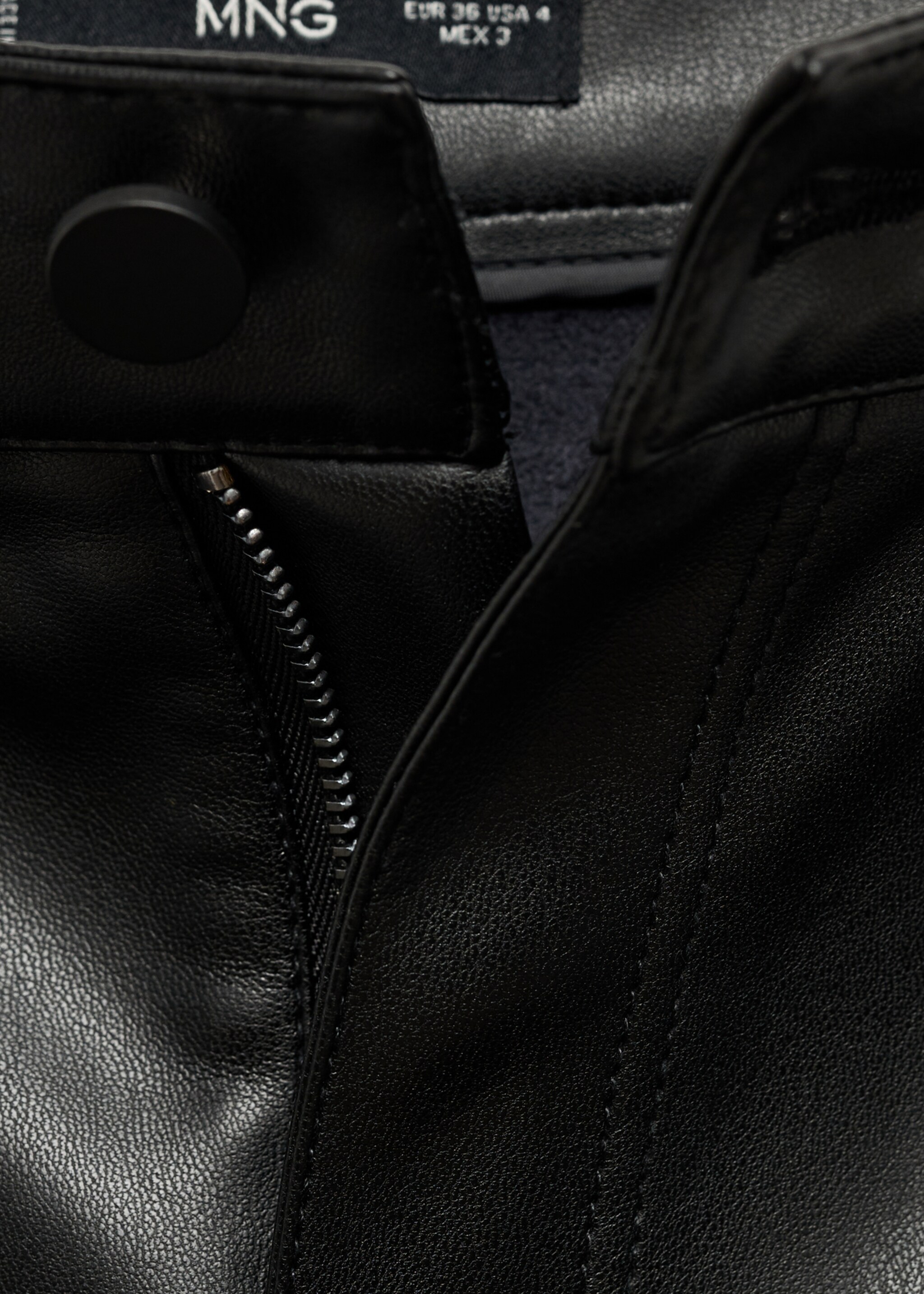 Leather-effect straight trousers - Details of the article 0