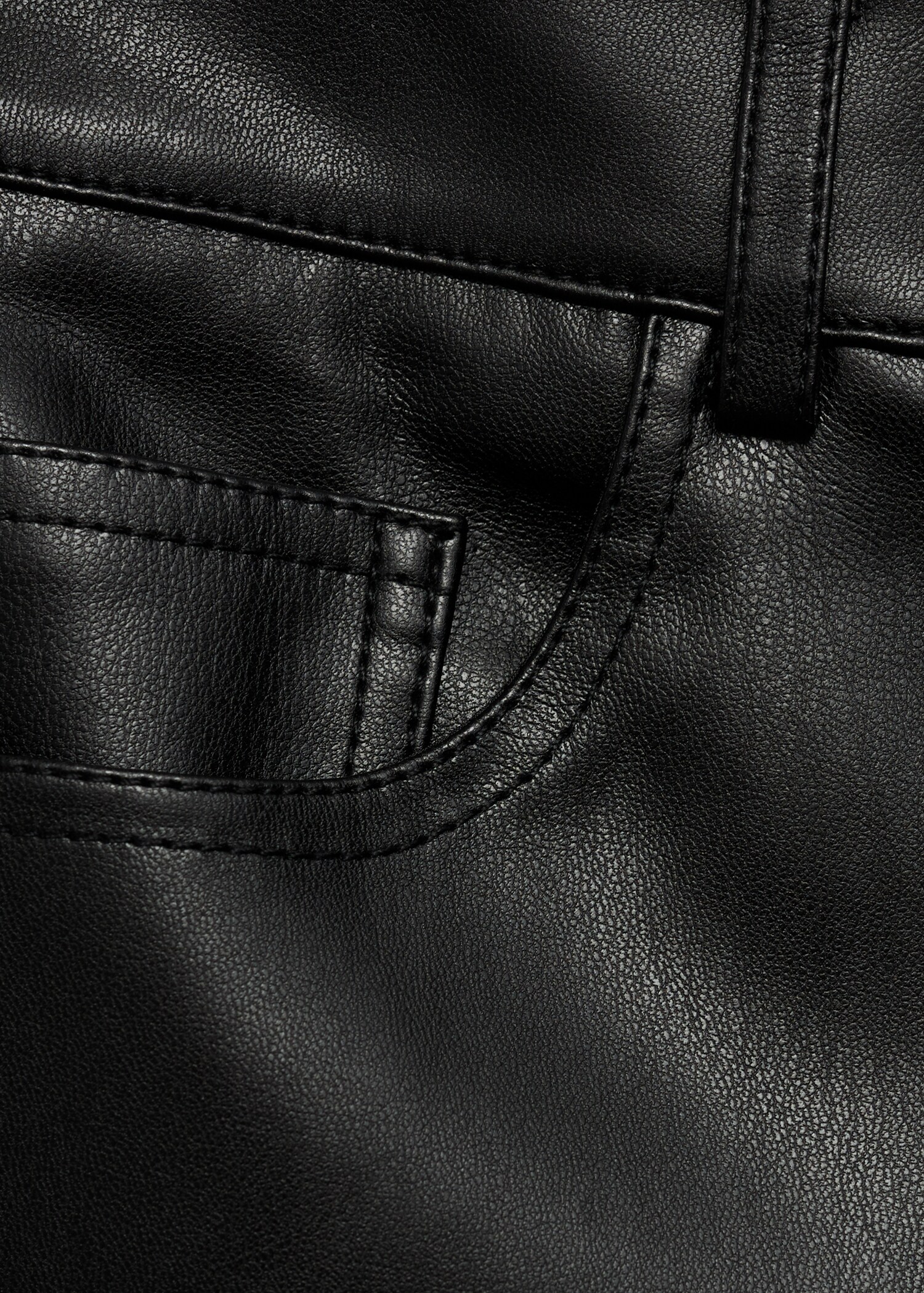 Leather-effect straight pants - Details of the article 8