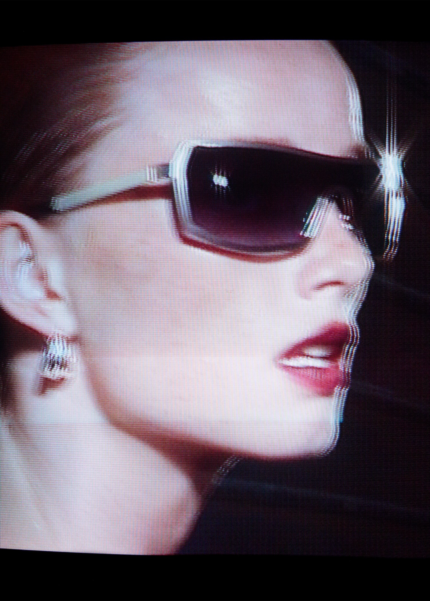 Sonnenbrille mit durchgehendem Glas - Detail des Artikels 9