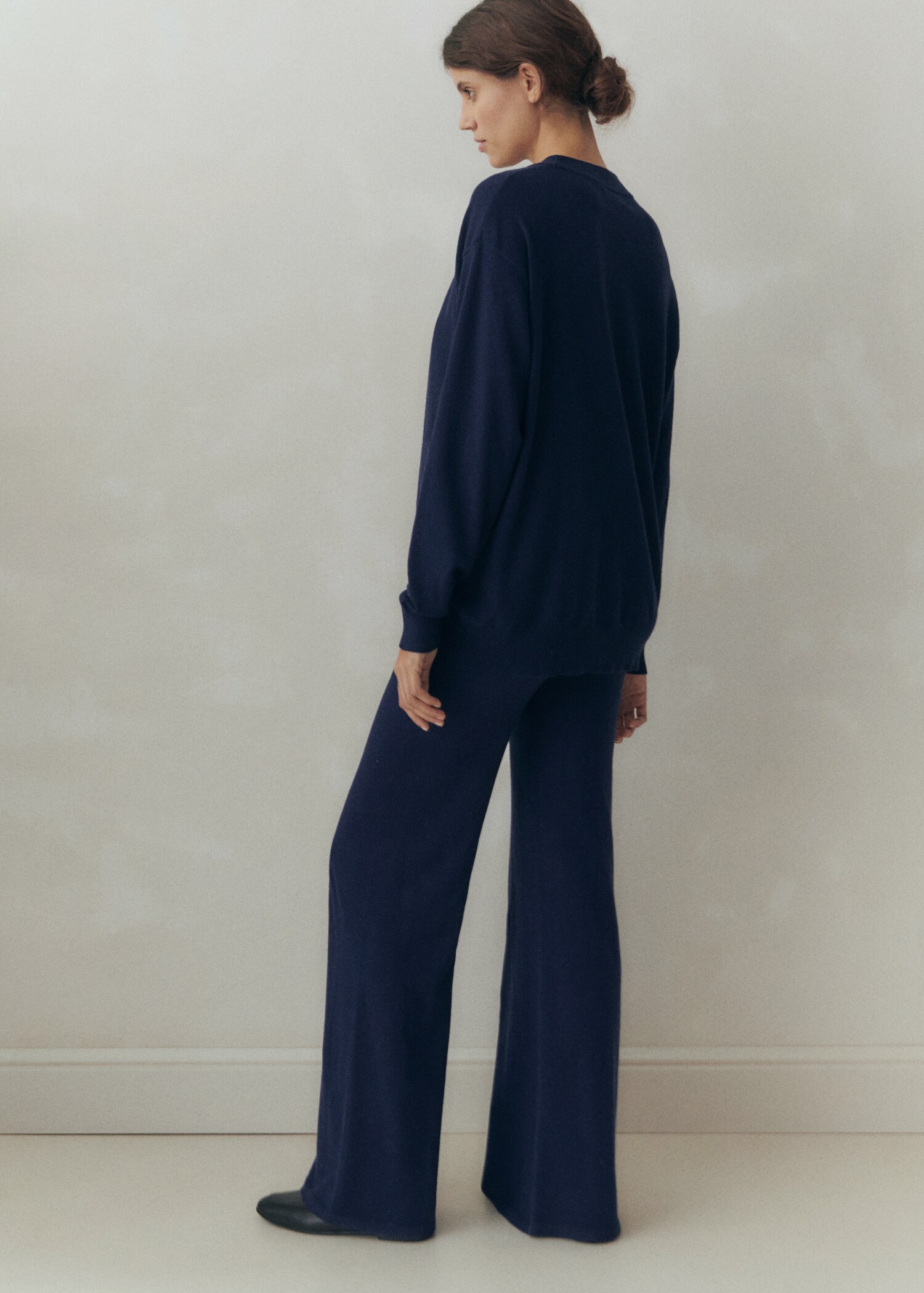Wide-leg knitted maternity trousers - Reverse of the article