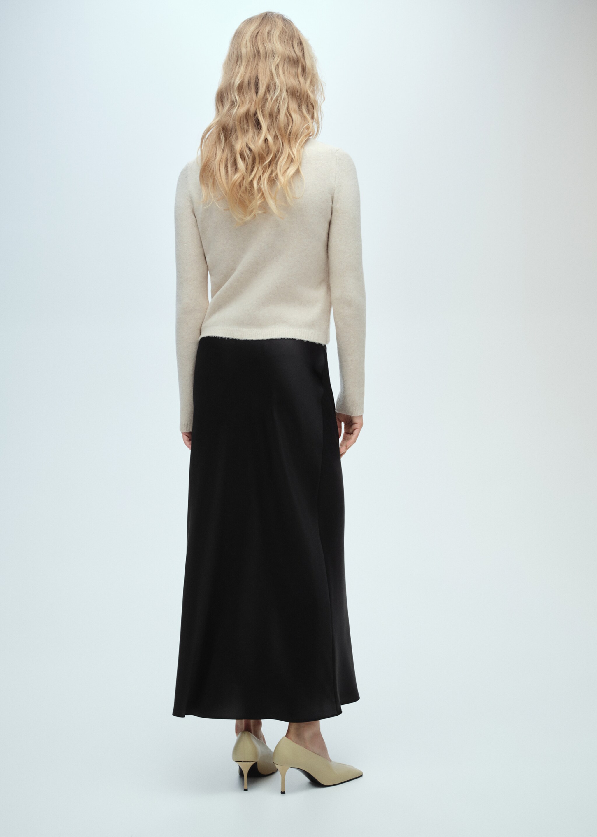 Midi satin skirt - Reverse of the article