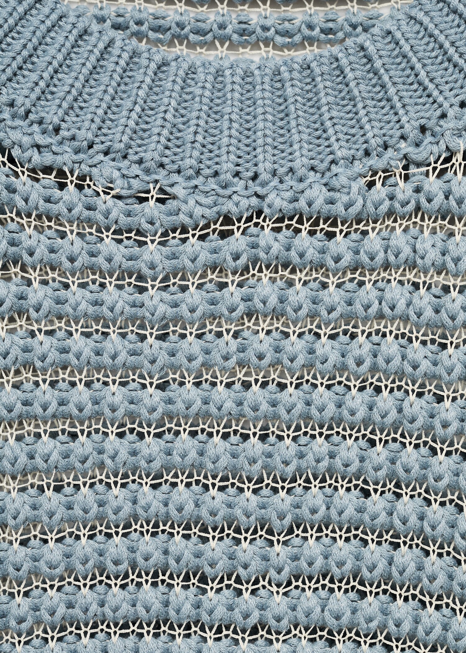 Oversized openwork knitted sweater - Details of the article 8