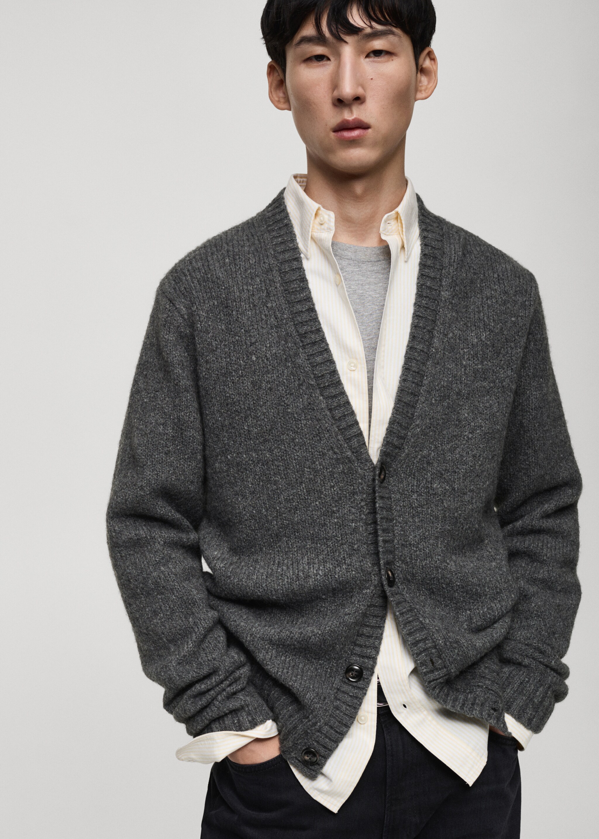 Knitted wool blend cardigan - Medium plane