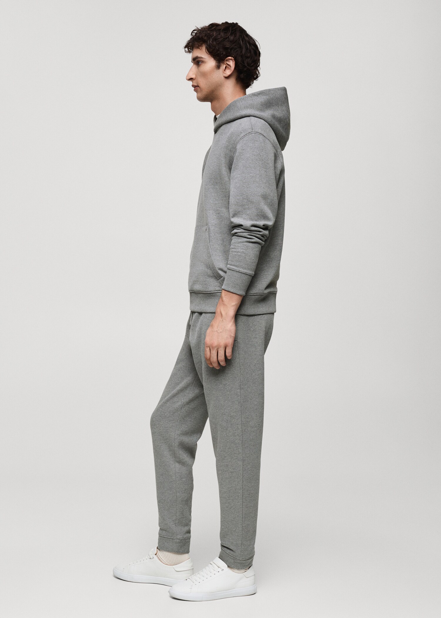 Brushed joggers with elastic waistband - Details of the article 2