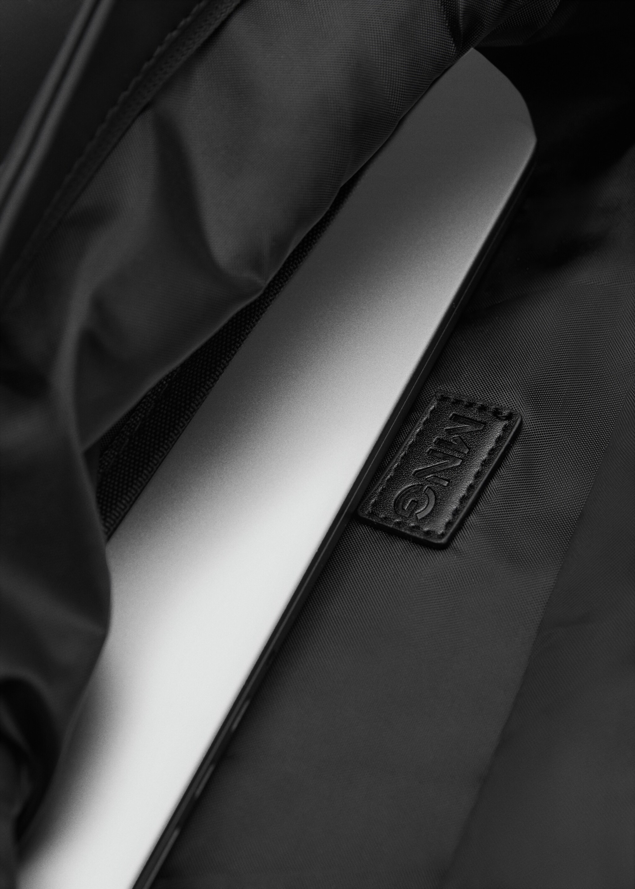 Rubberized backpack with flap closure - Details of the article 4