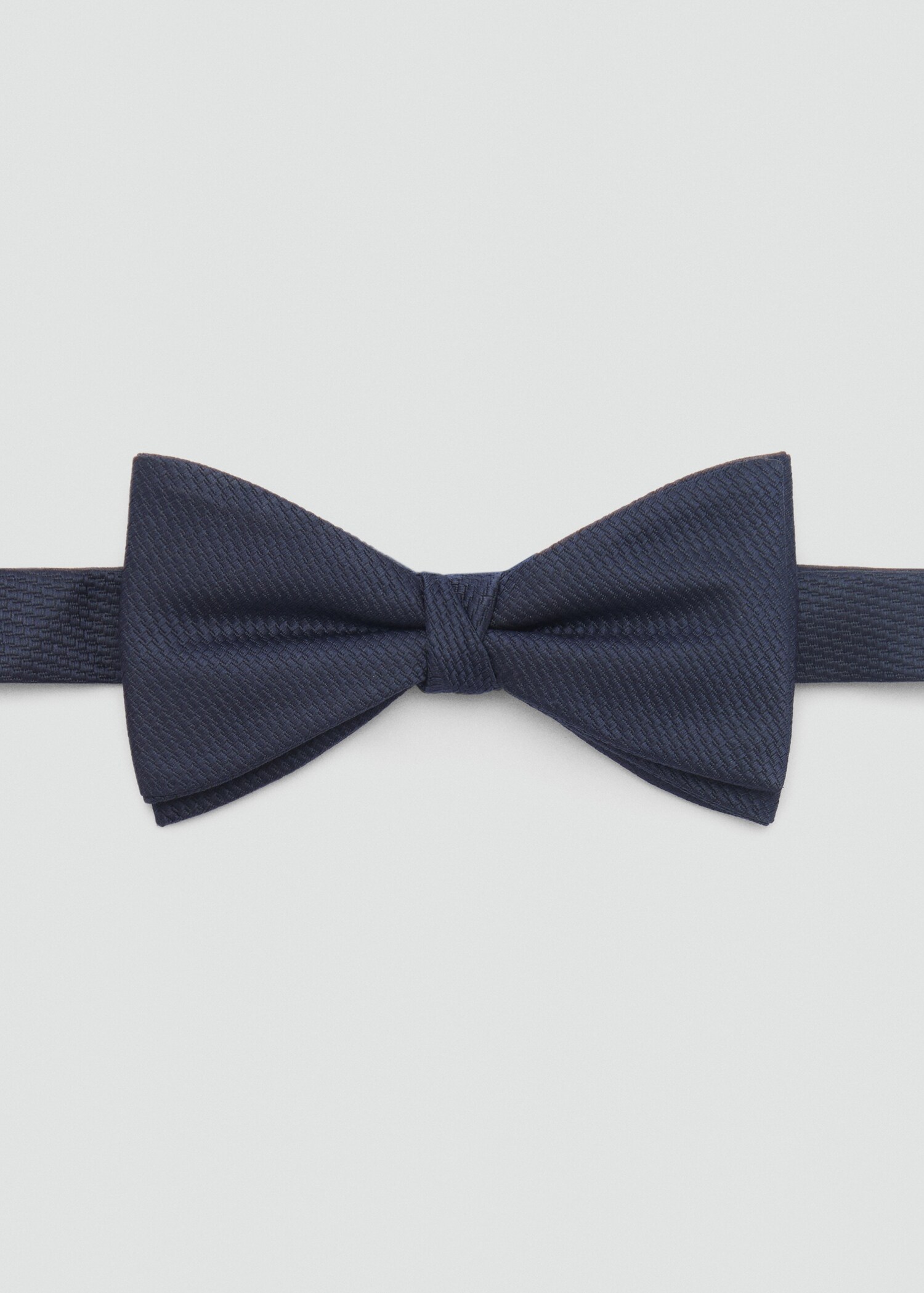 Classic bow tie with microstructure - Article without model