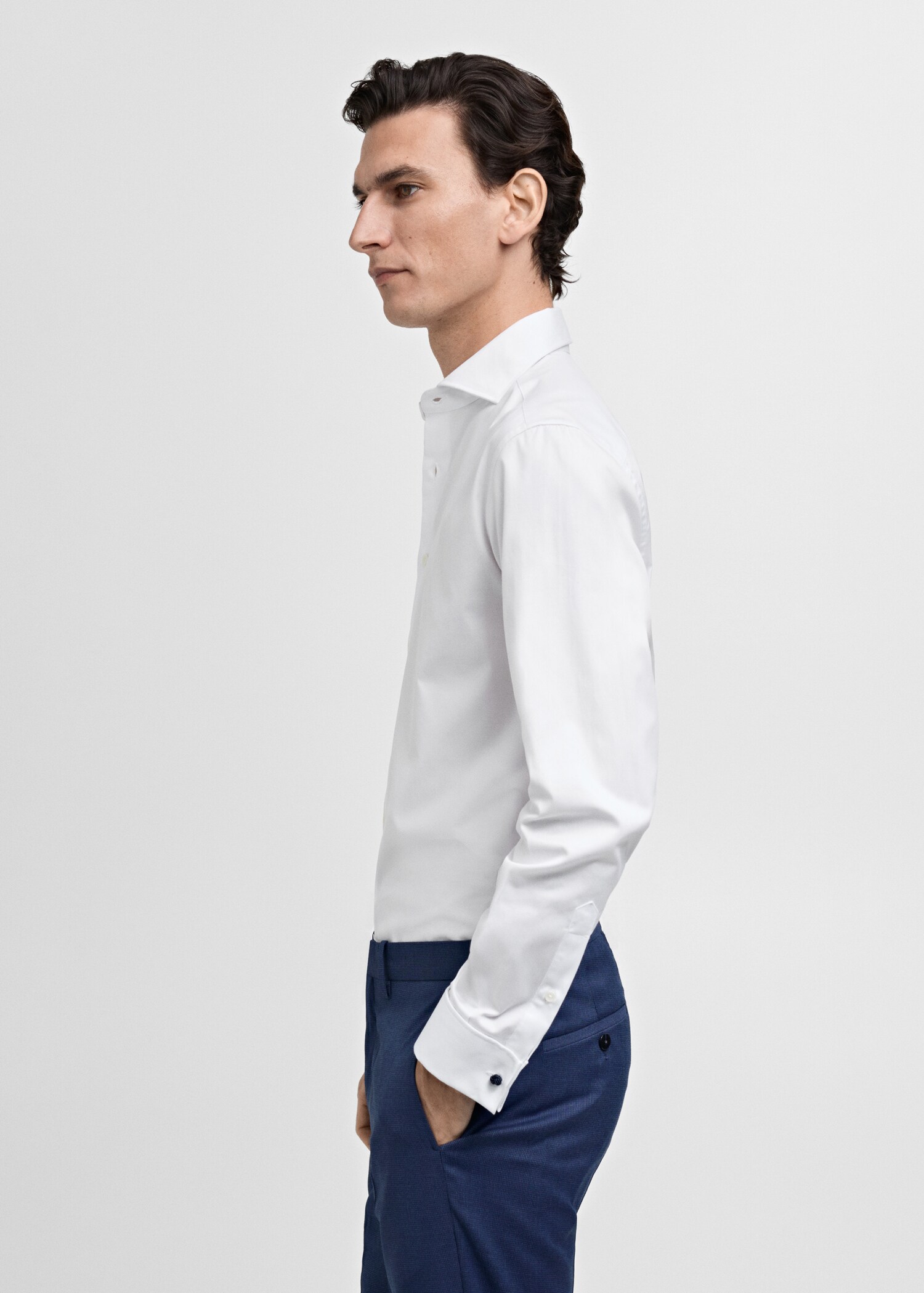 Slim-fit twill fabric suit with shirt cufflinks - Details of the article 1