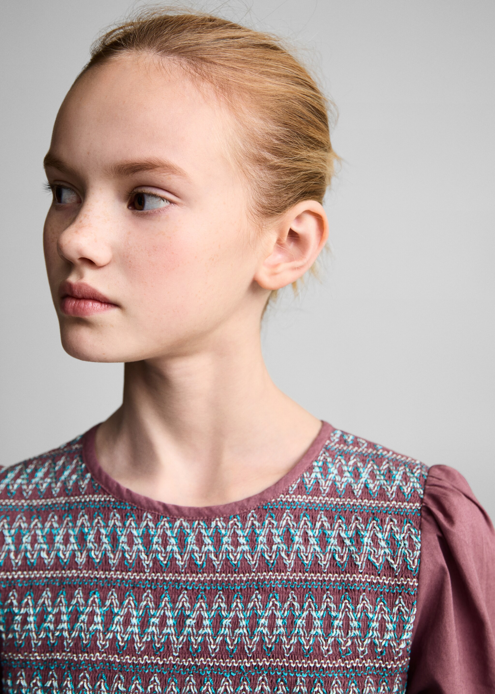 Honeycomb pattern blouse - Details of the article 1