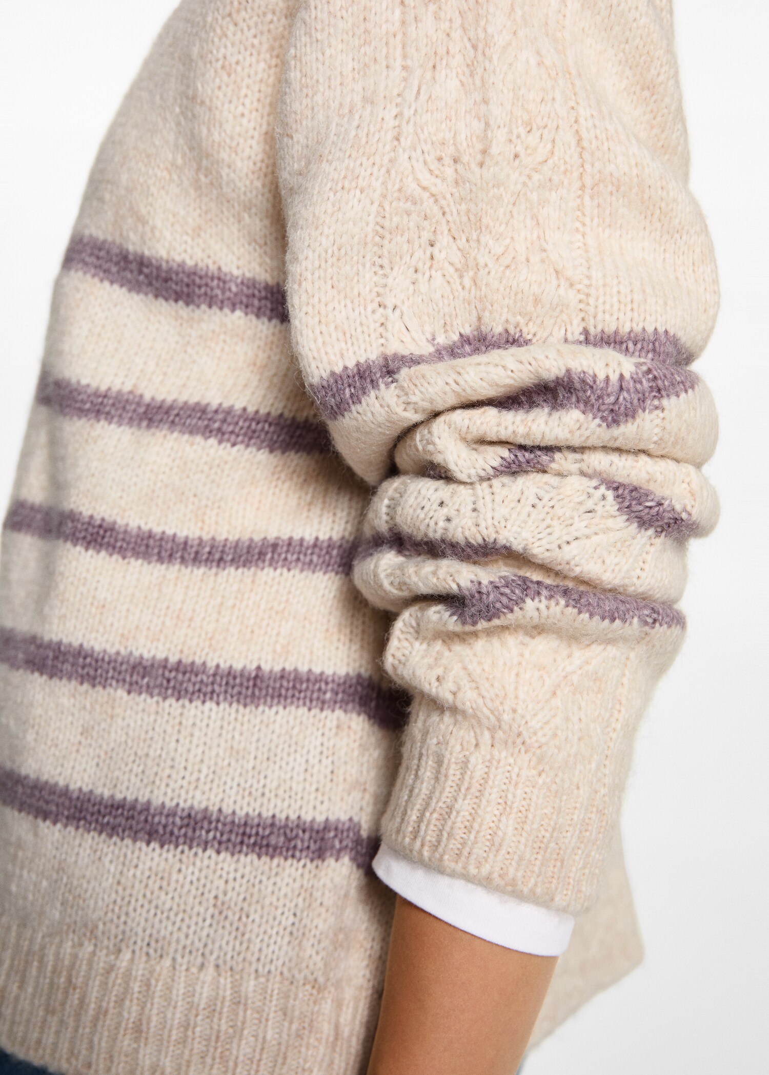 Oversized striped sweater - Details of the article 6