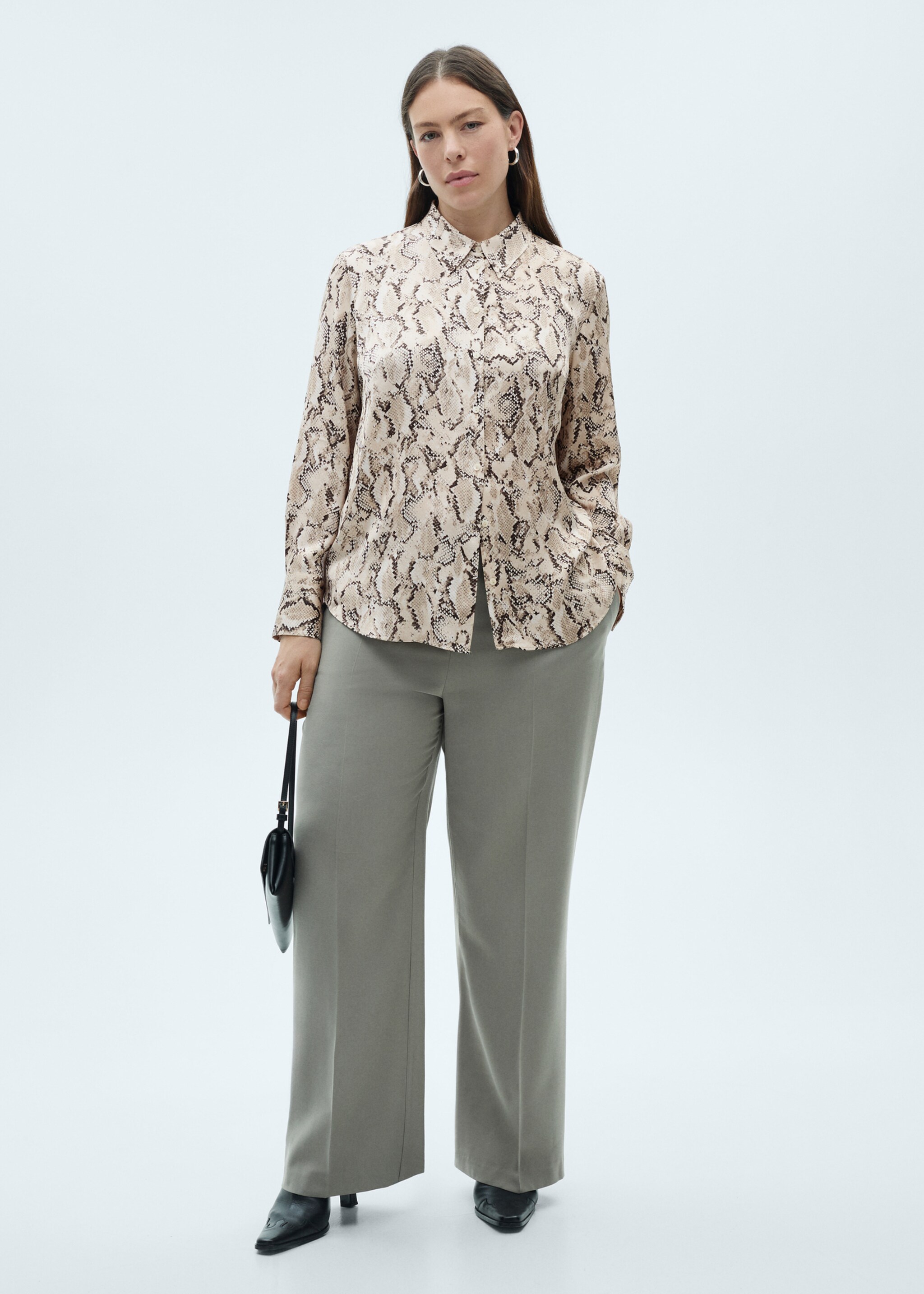 Satin print shirt - Details of the article 3