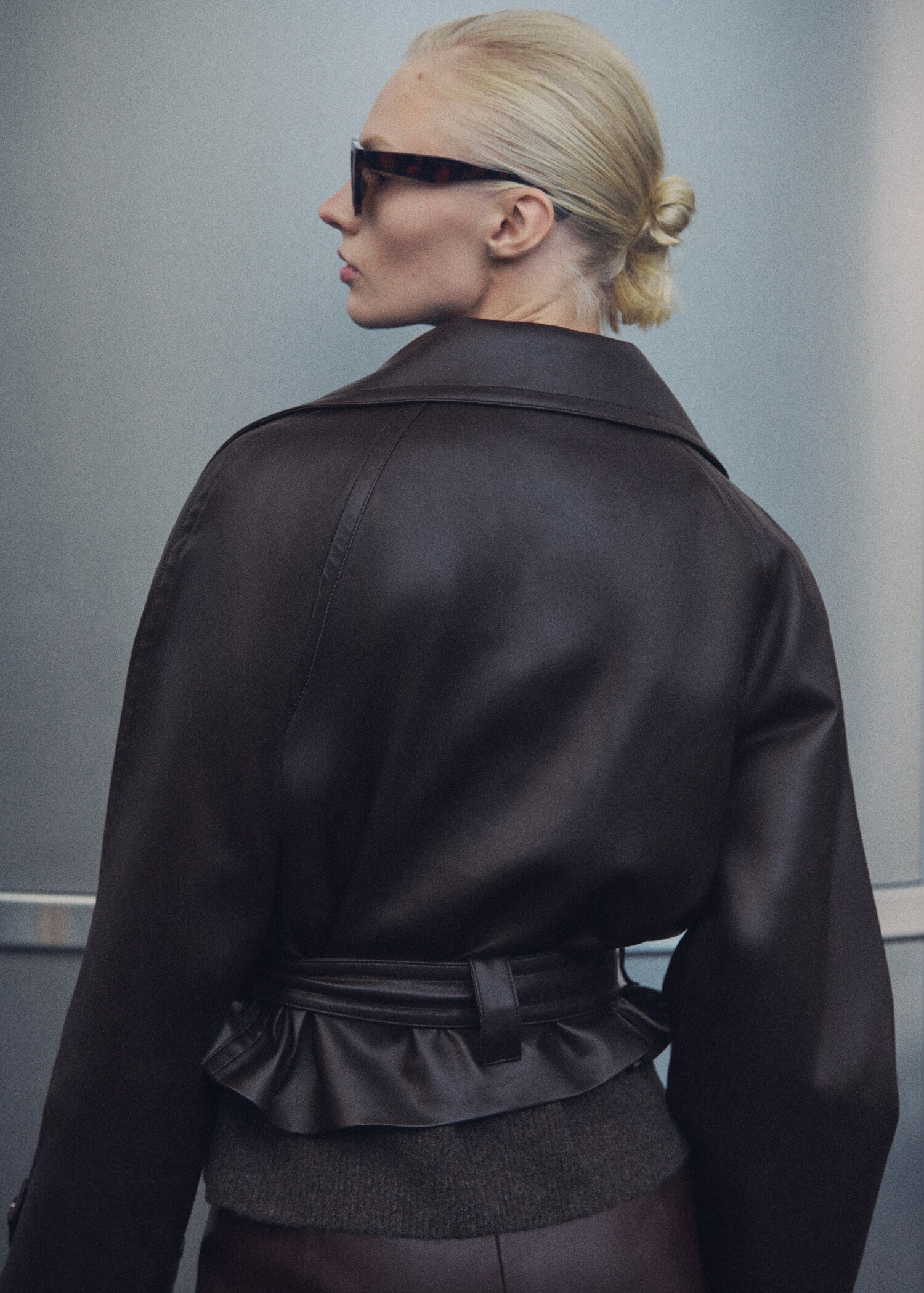 Chaqueta maxi solapas efecto piel - Reverso del artículo