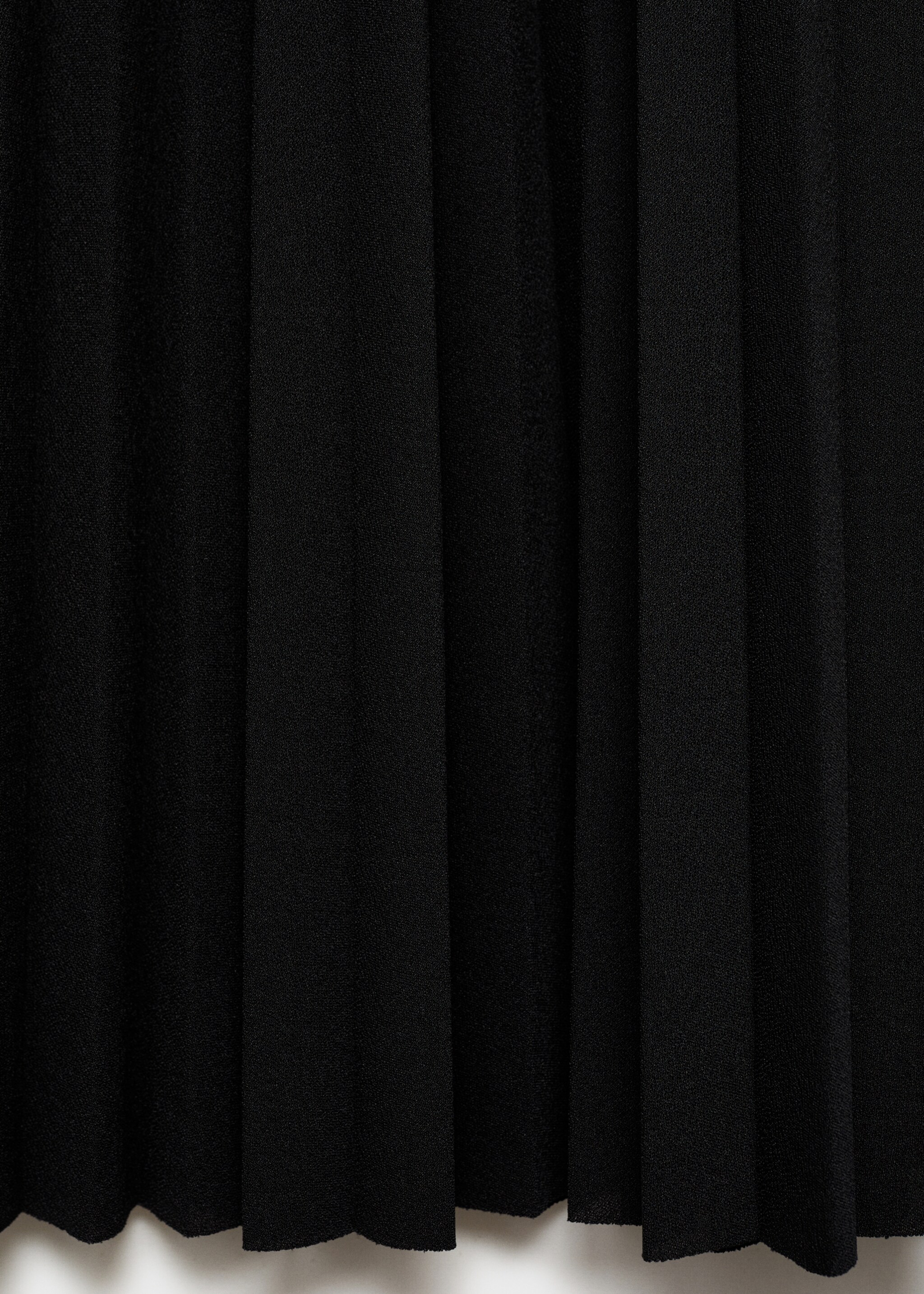 Pleated long skirt - Details of the article 0