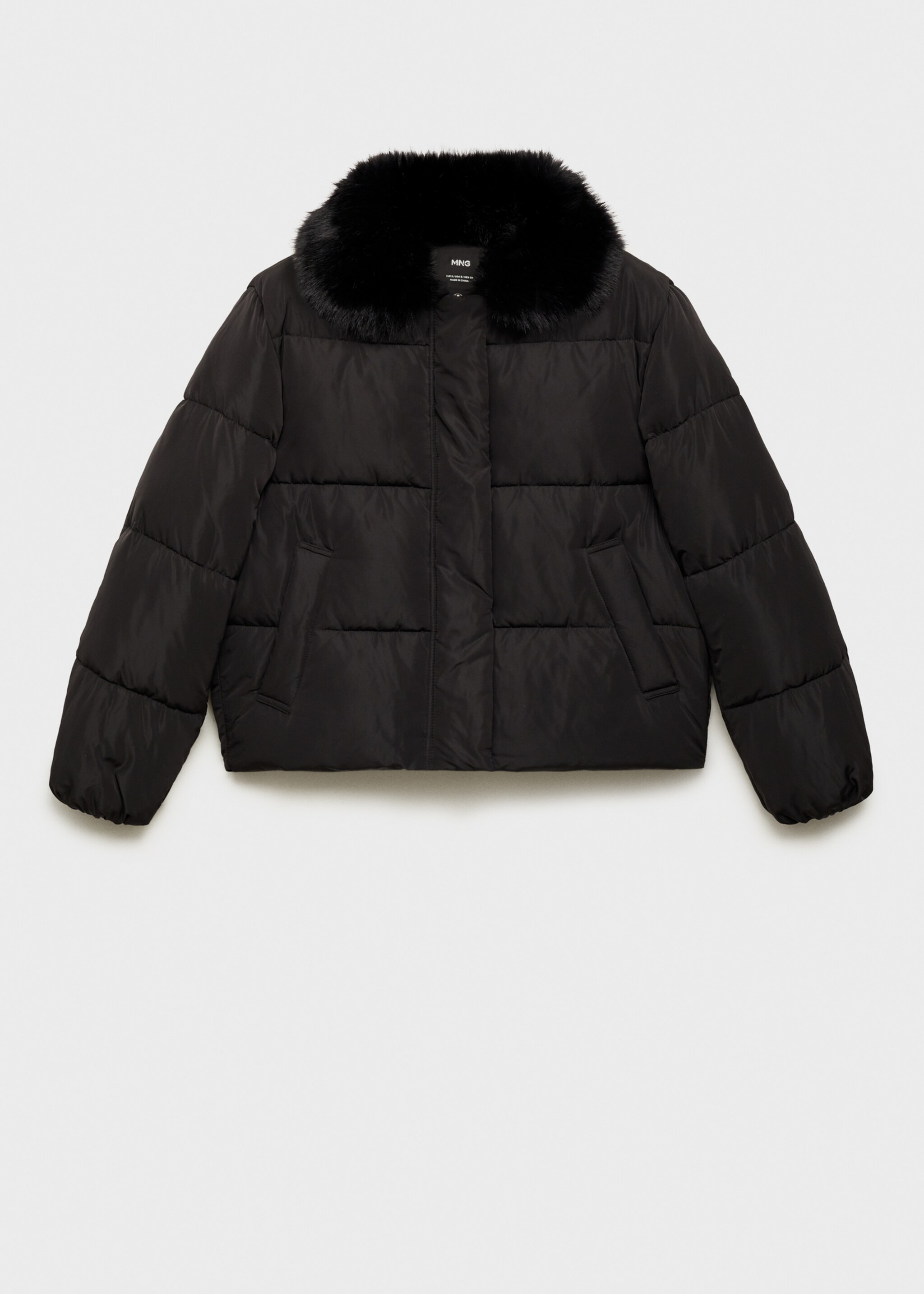 Short padded anorak with fur collar - Article without model