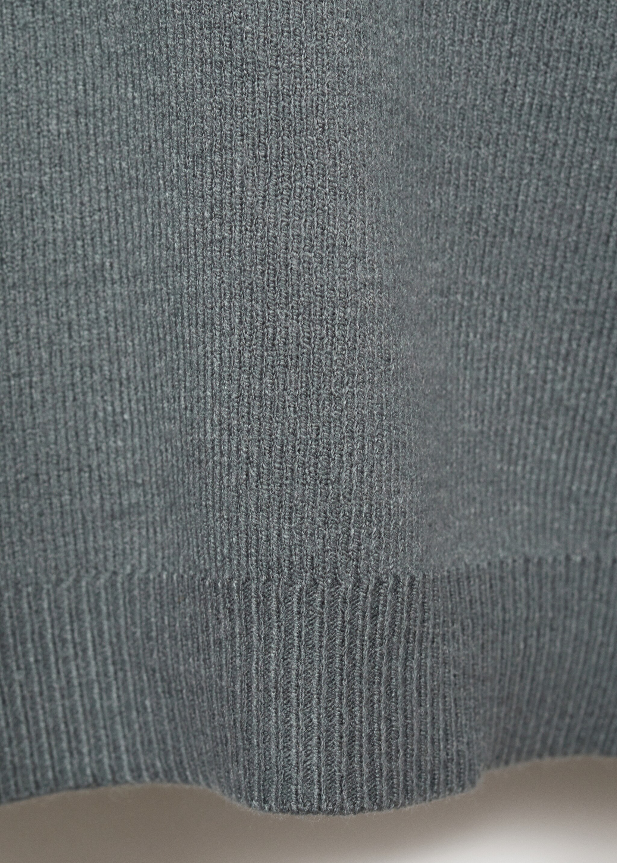 Hooded knit sweater - Details of the article 0