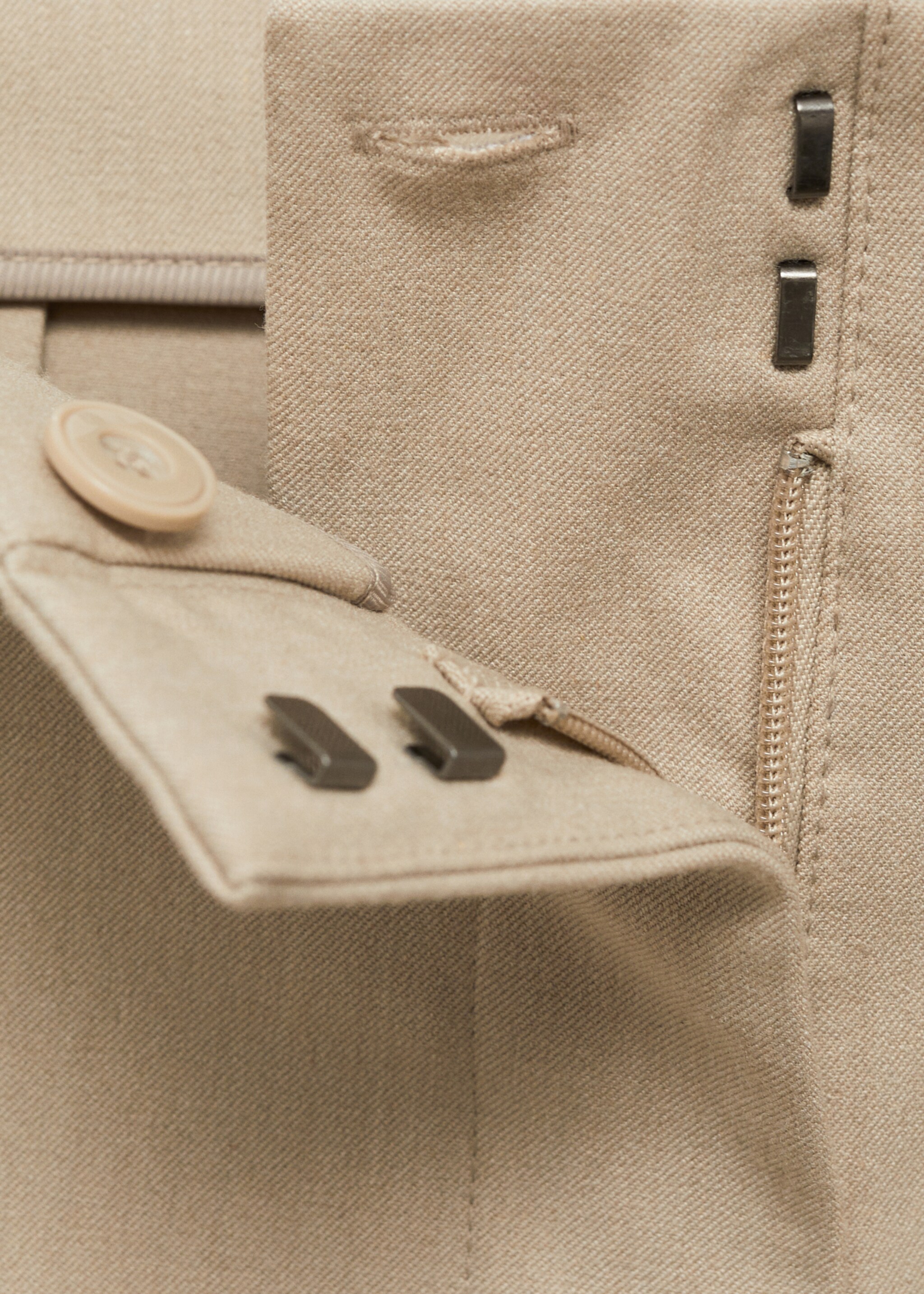 Mid-rise flare trousers - Details of the article 8