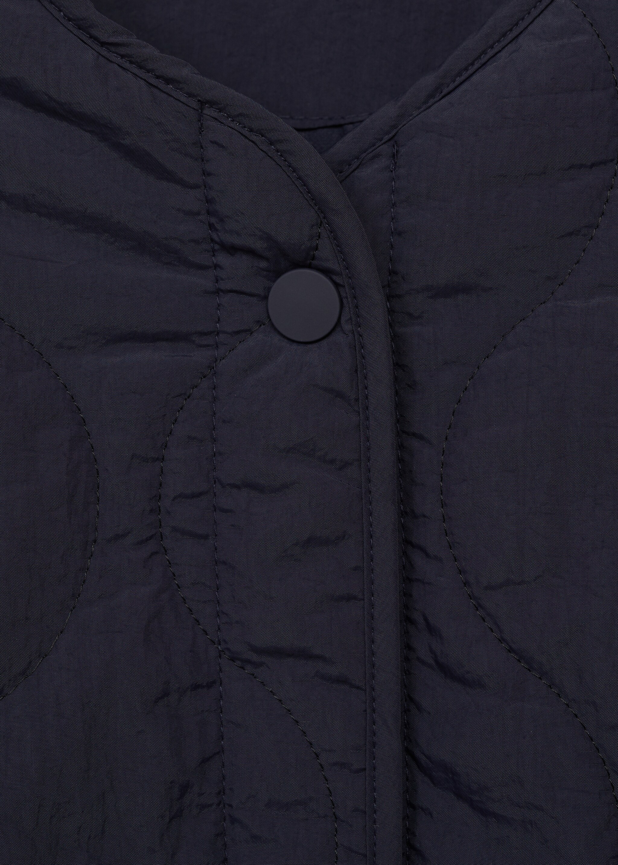 Pocket quilted jacket - Details of the article 8